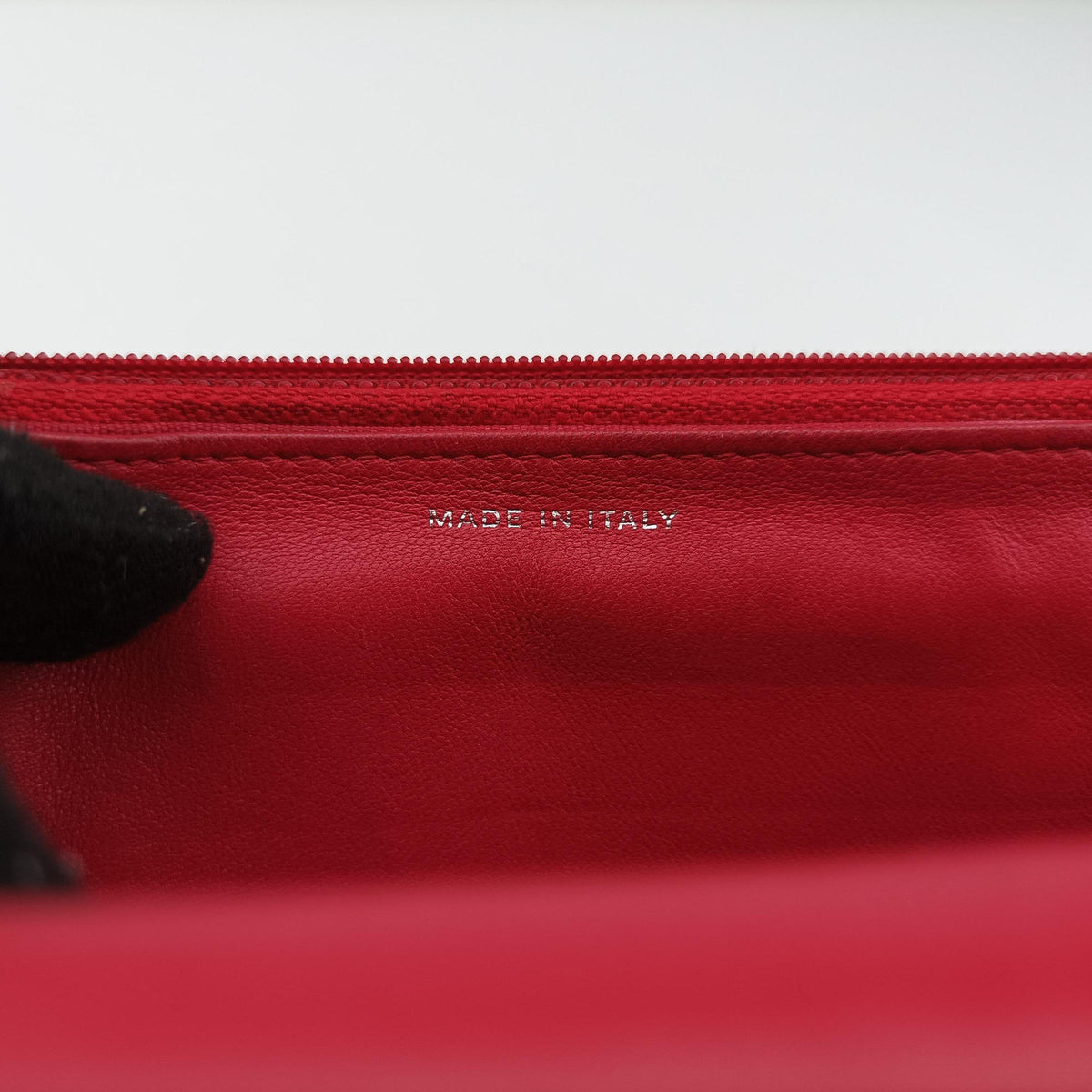 Pre-owned Chanel Matelasse coco mark Red lambskin A33814 shoulderbag | stylenewstar