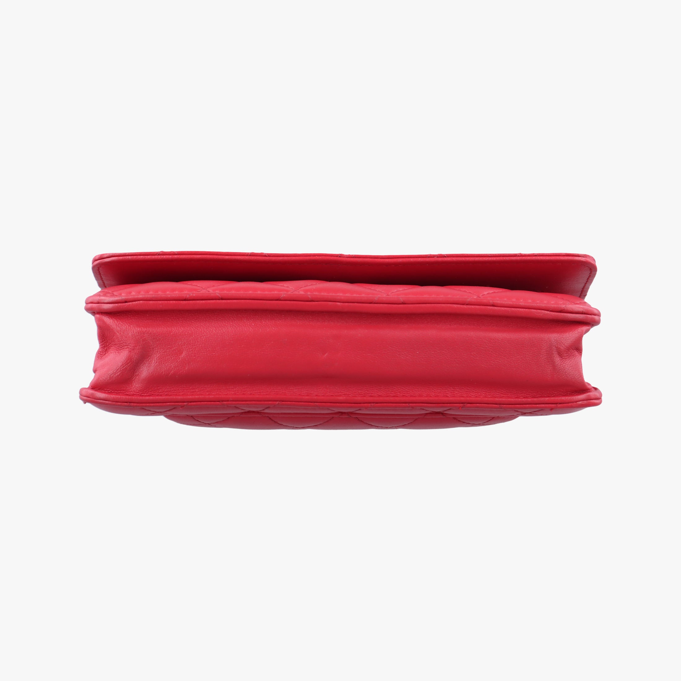Pre-owned Chanel Matelasse coco mark Red lambskin A33814 shoulderbag | stylenewstar