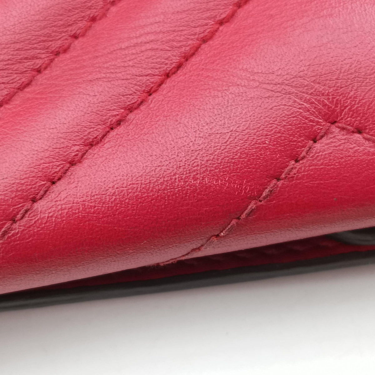 Secondhand Gucci GG Marmont Red Leather 443497 shoulderbag | stylenewstar