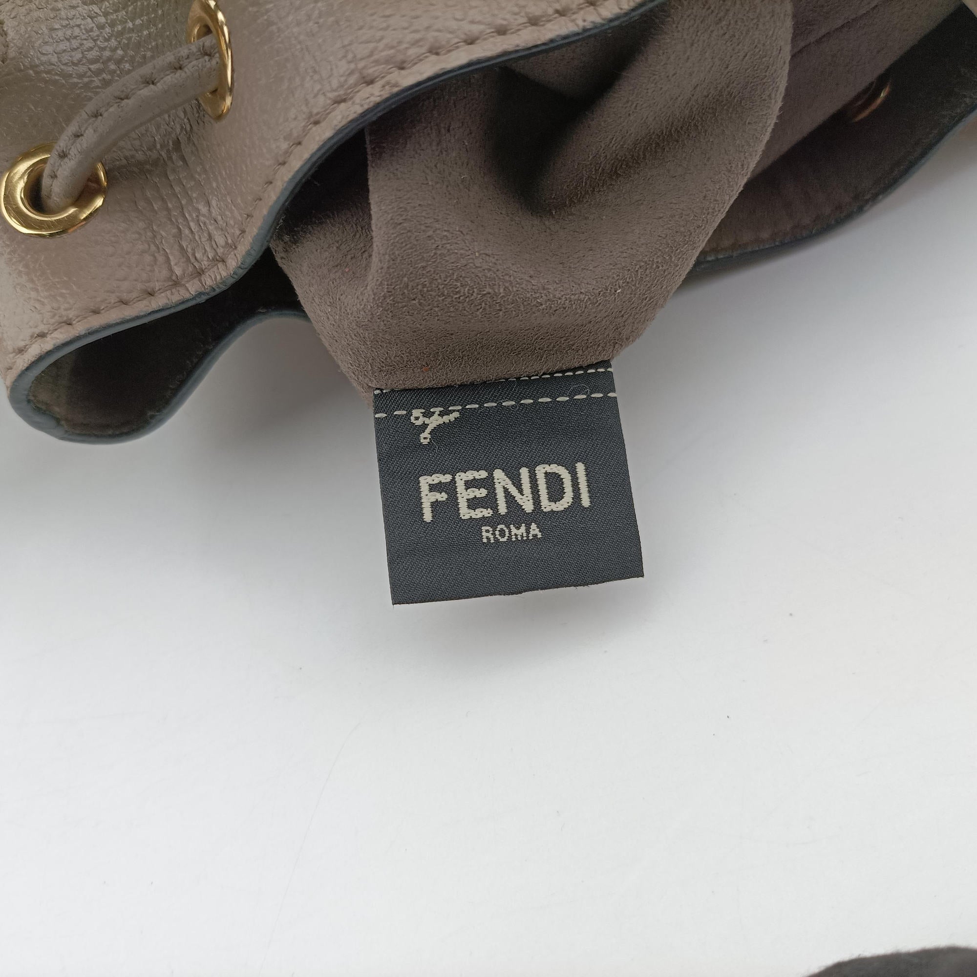 Pre-owned Fendi Mon Tresor Mini Bucket Brown Leather 8BS010 shoulderbag | stylenewstar
