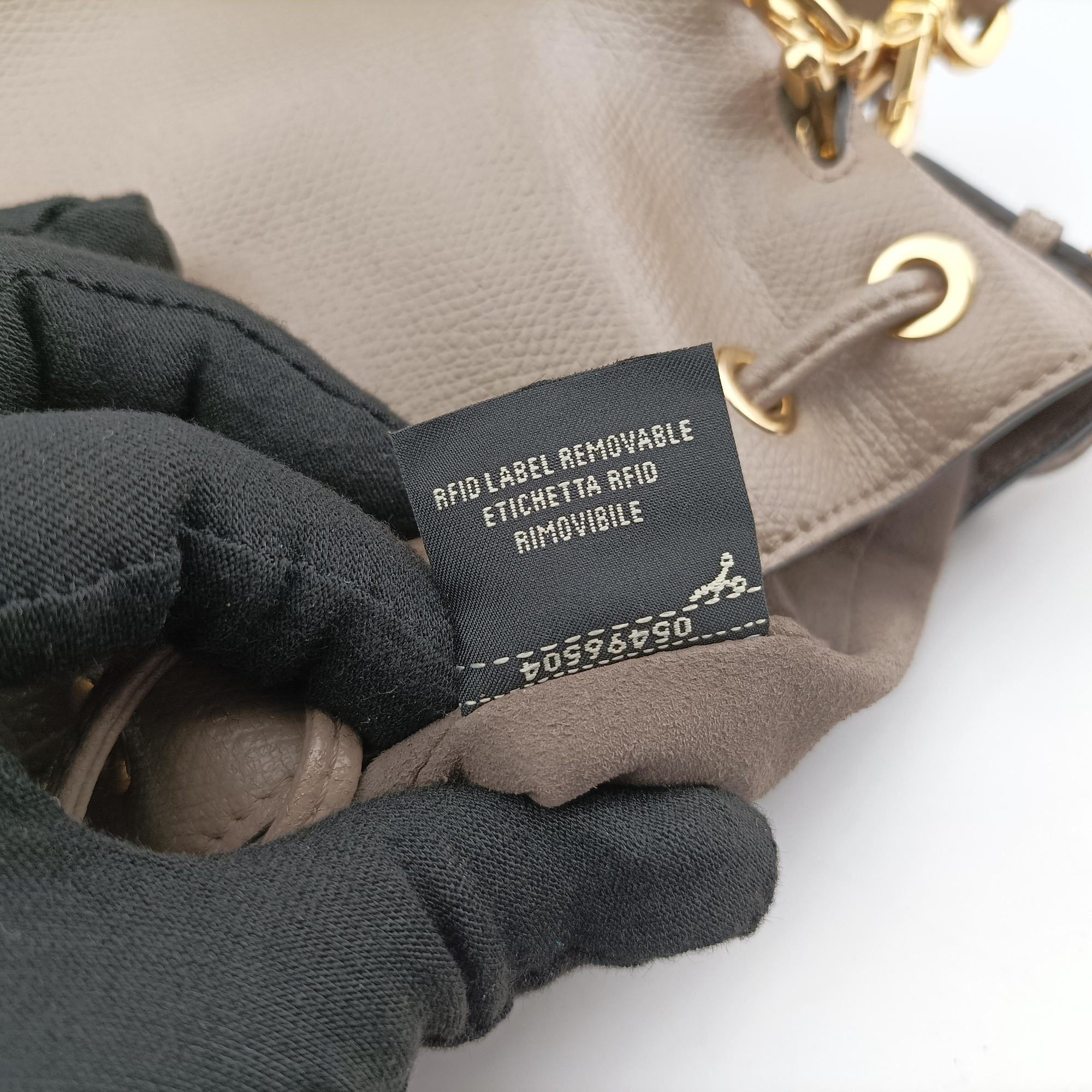 Pre-owned Fendi Mon Tresor Mini Bucket Brown Leather 8BS010 shoulderbag | stylenewstar