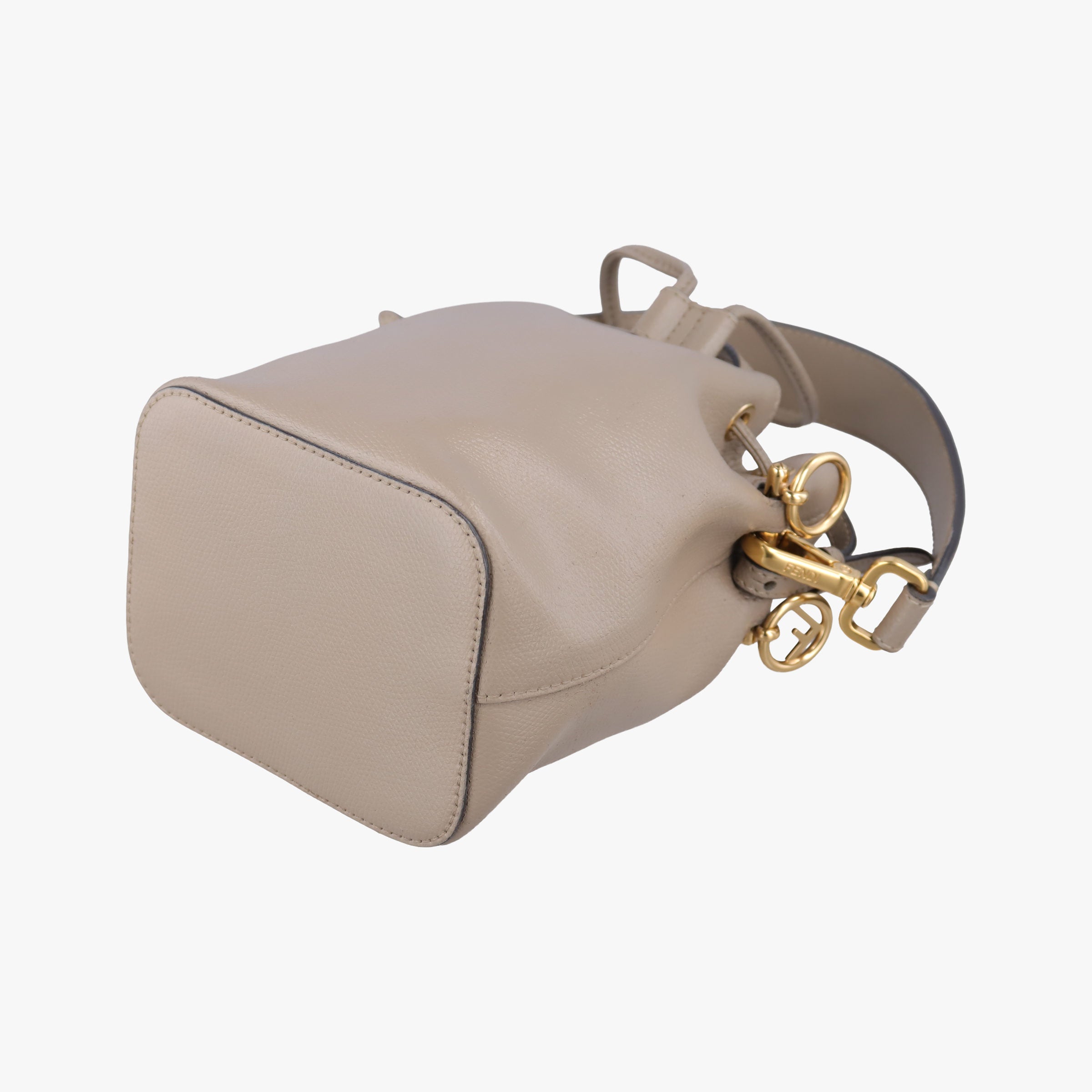 Pre-owned Fendi Mon Tresor Mini Bucket Brown Leather 8BS010 shoulderbag | stylenewstar