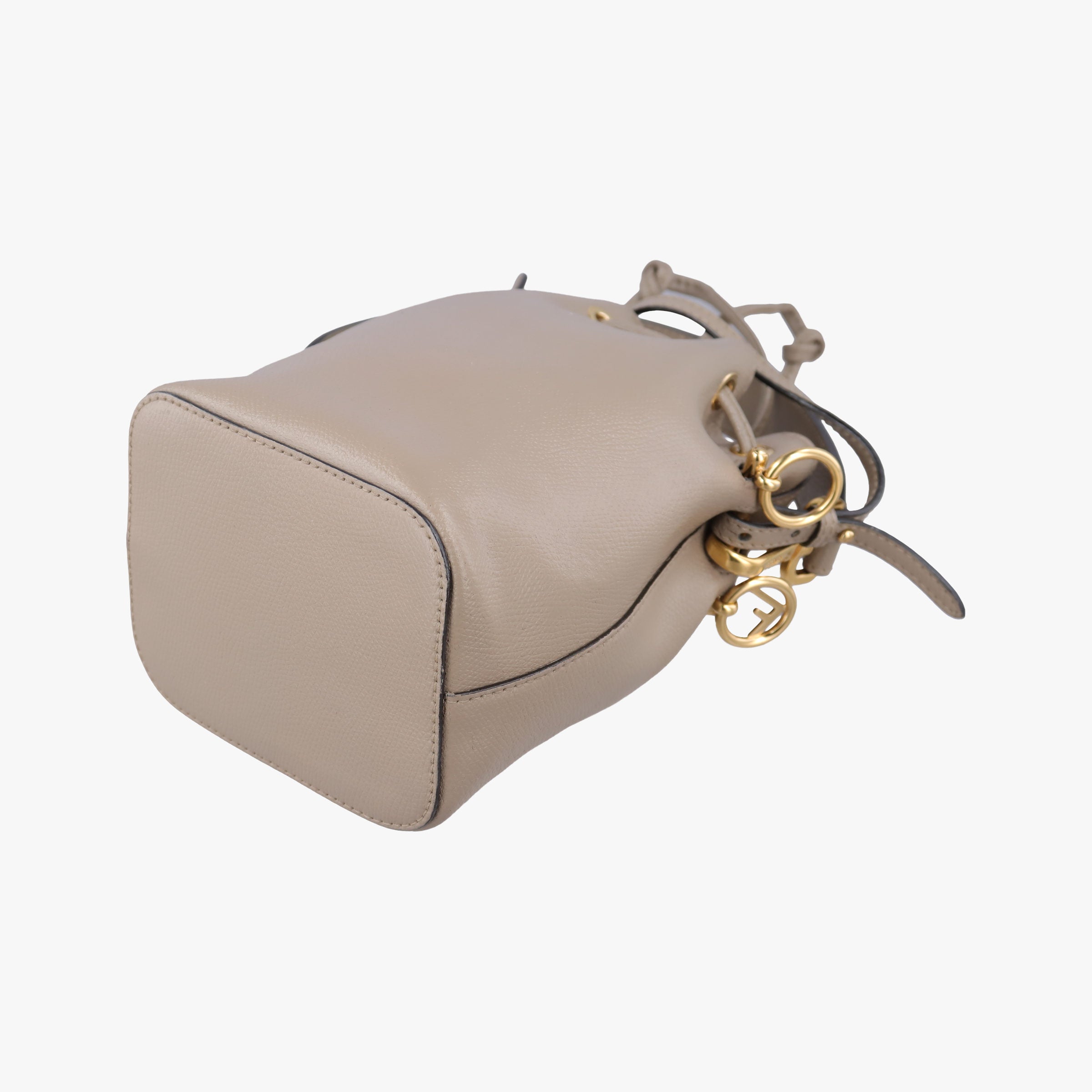 Pre-owned Fendi Mon Tresor Mini Bucket Brown Leather 8BS010 shoulderbag | stylenewstar