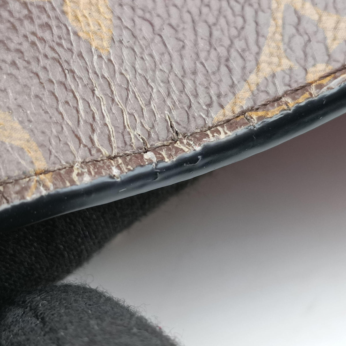 Pre-owned Louis Vuitton SAINT PLACIDE brown×CERISE Monogram Canvas×calf leather M43713 shoulderbag | stylenewstar