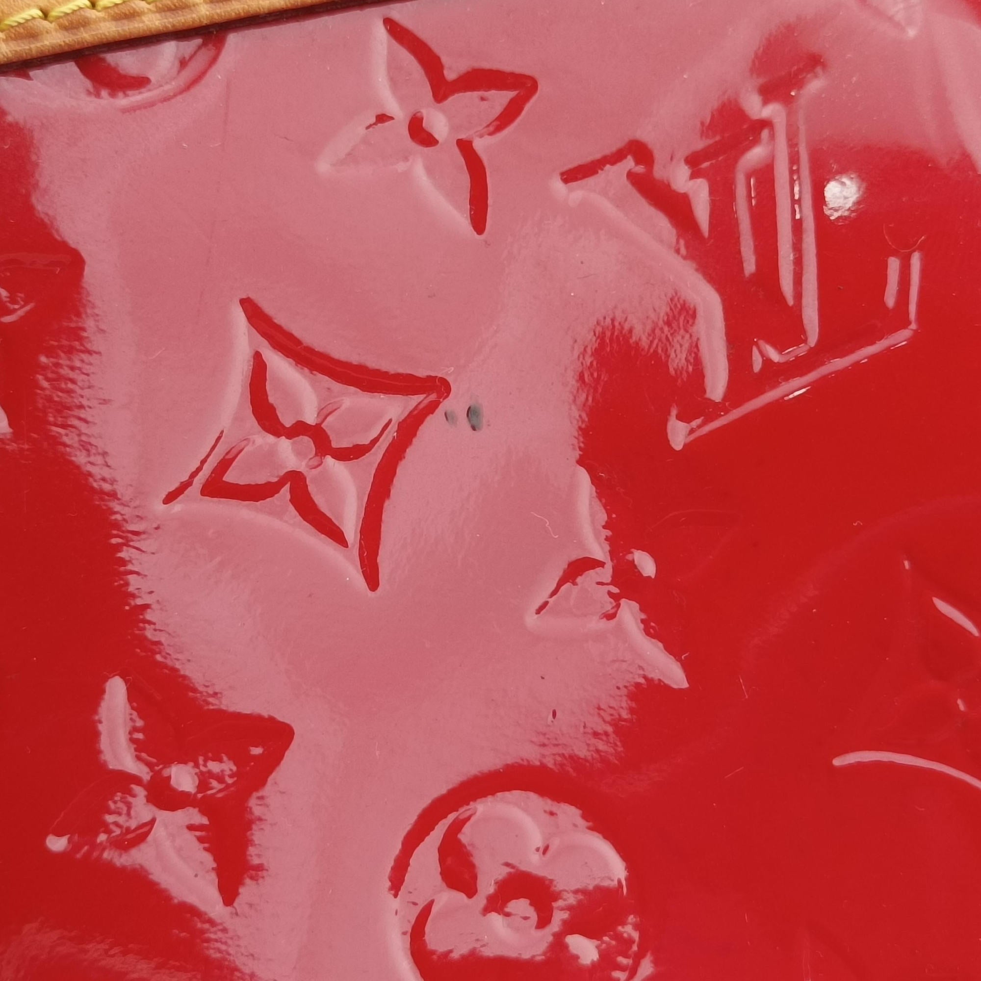 Vintage Louis Vuitton Brea MM ROSE INDIEN Vernis M91798 shoulderbag | stylenewstar