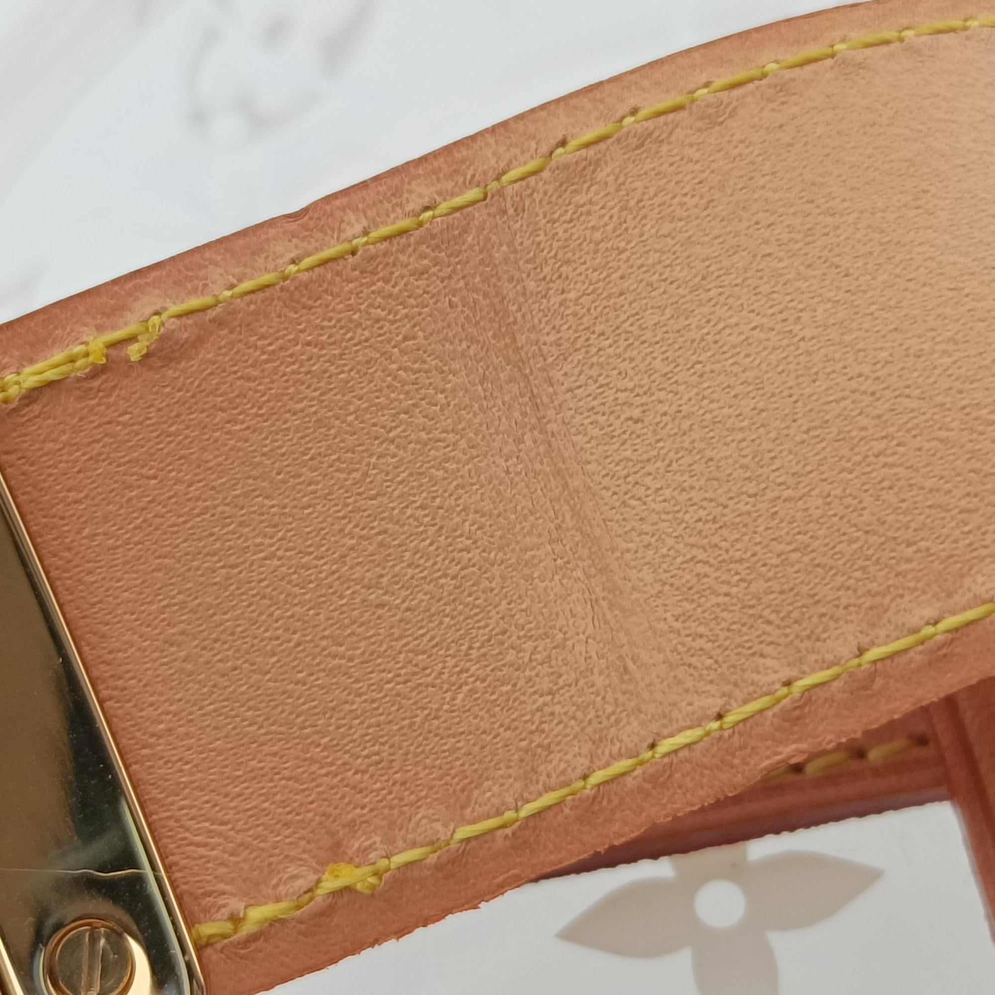 Pre-owned Louis Vuitton Box Scott Transparent Monogram Plexiglass  clutchbag | stylenewstar