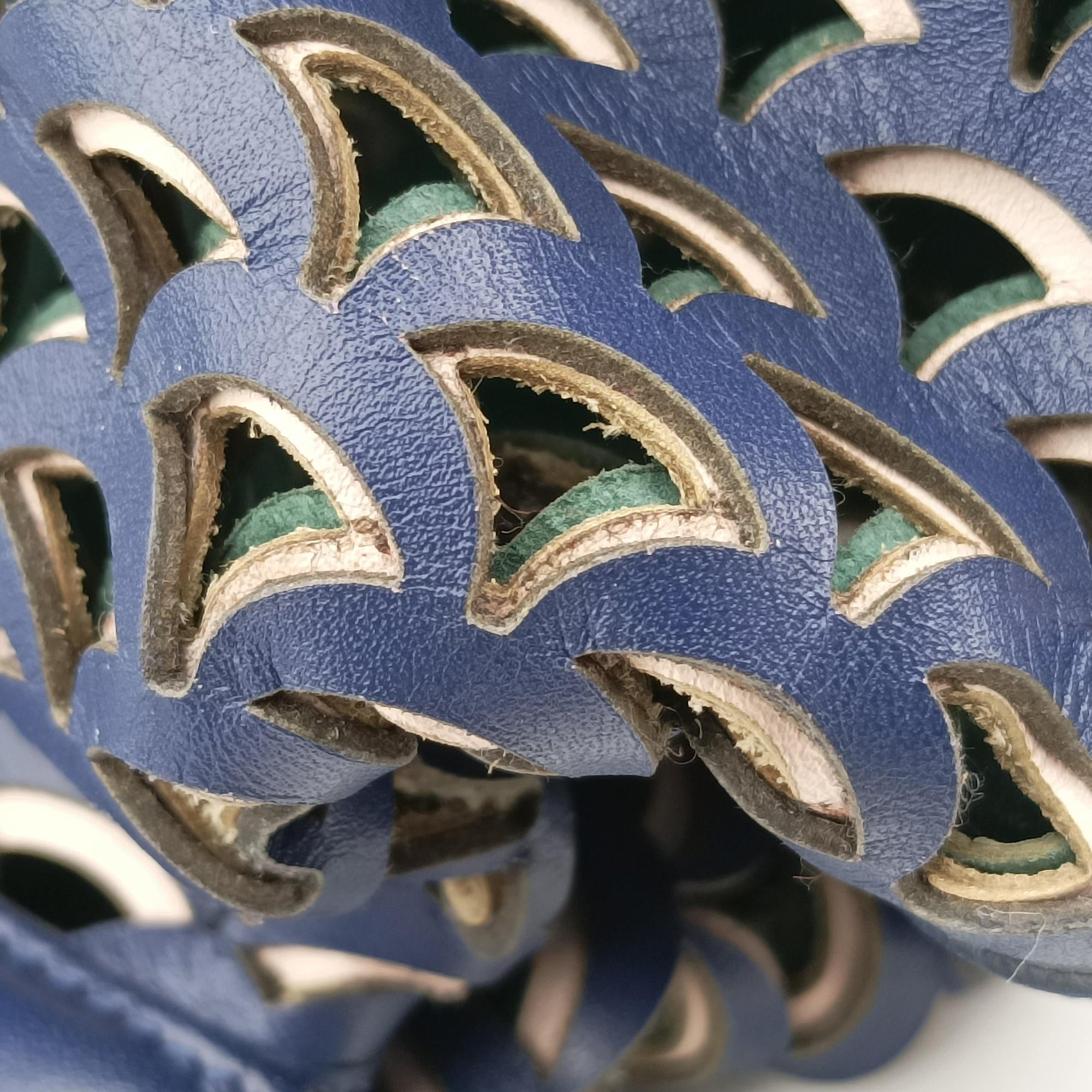Pre-owned Bvlgari Isabella Rossellini Blue × Green Leather  shoulderbag | stylenewstar