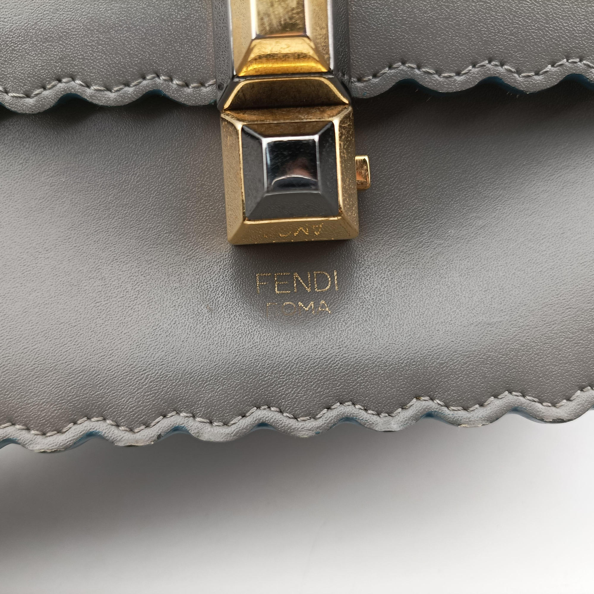 Secondhand Fendi Studded Kan I Grey Leather 8M0381 shoulderbag | stylenewstar