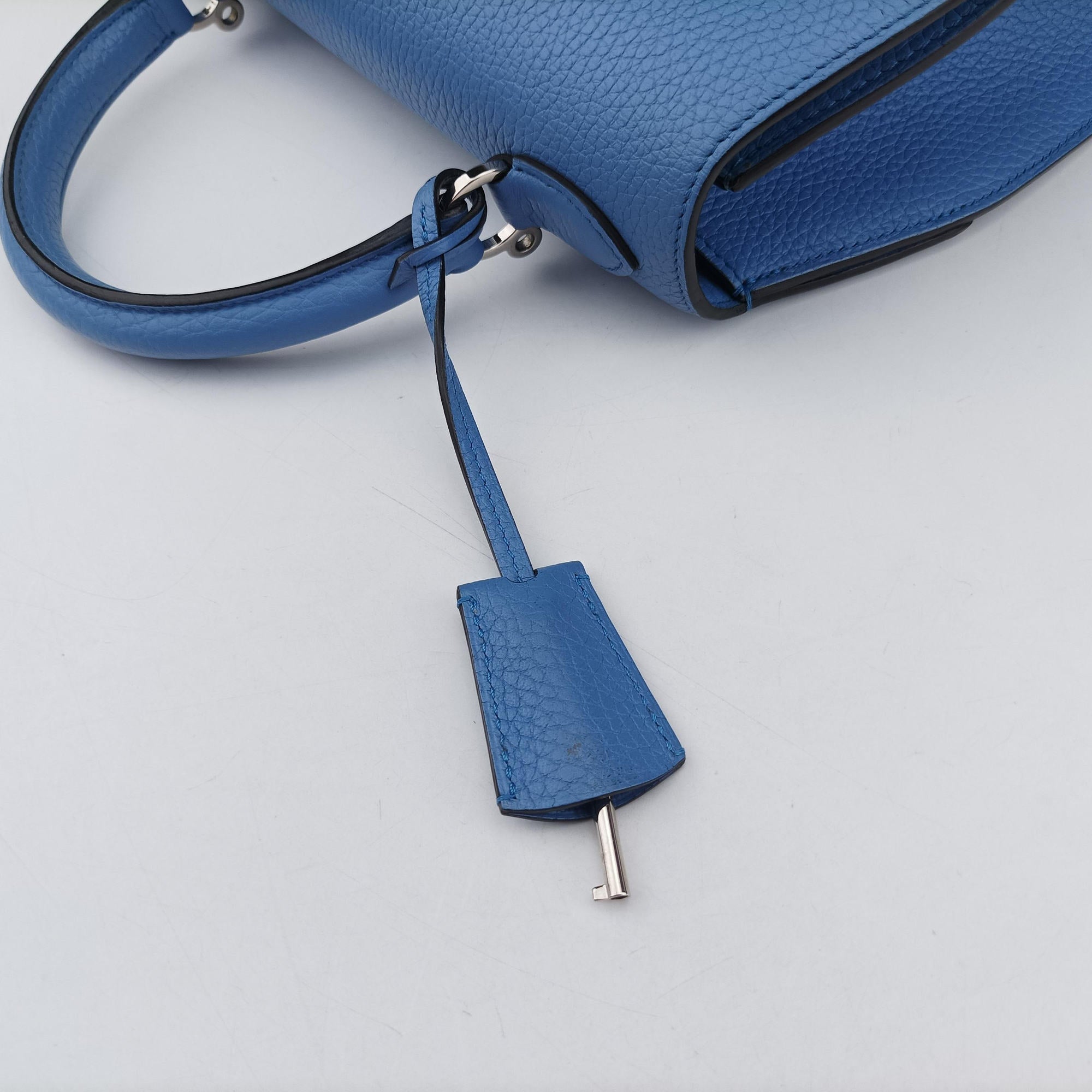 Pre-owned Moynat Legenne PM Blue leather  shoulderbag | stylenewstar