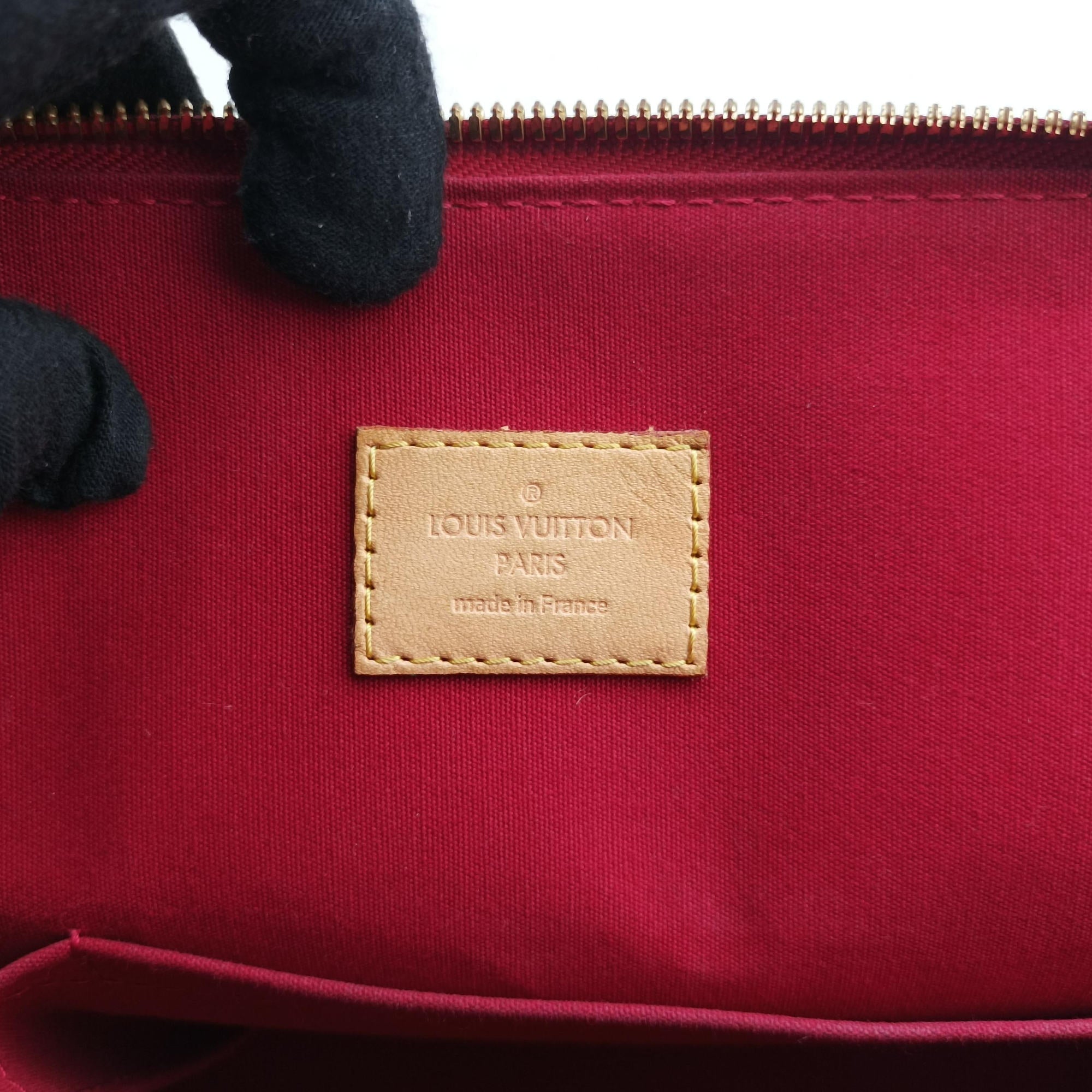 Pre-owned Louis Vuitton Alma GM pomme d'amour Vernis M93596 handbag | stylenewstar