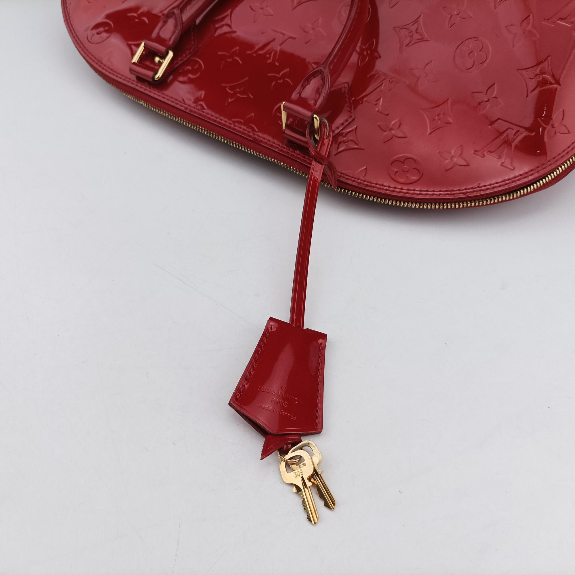 Pre-owned Louis Vuitton Alma GM pomme d'amour Vernis M93596 handbag | stylenewstar
