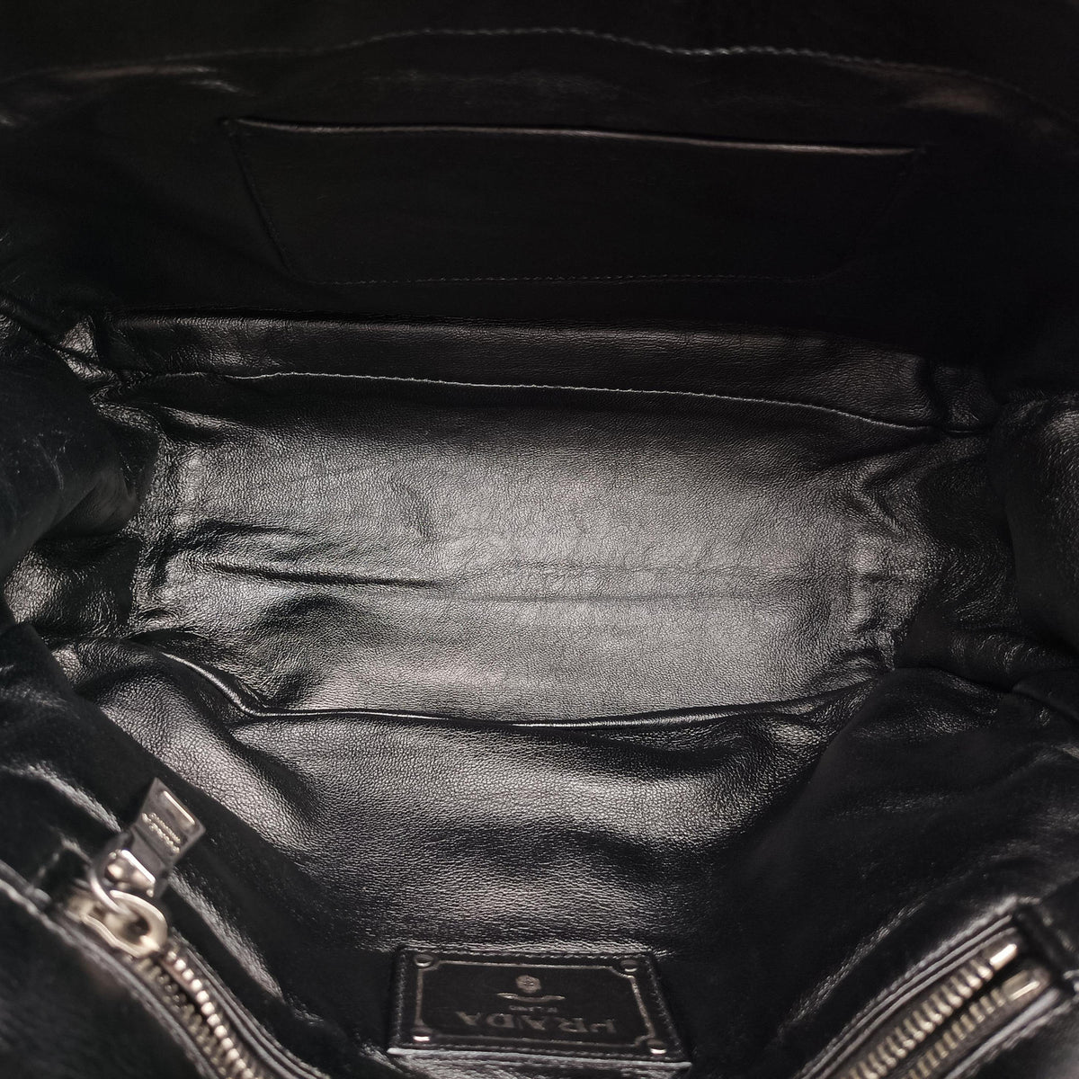 Pre-owned Prada Antique Pushlock Chain Black Leather  shoulderbag | stylenewstar