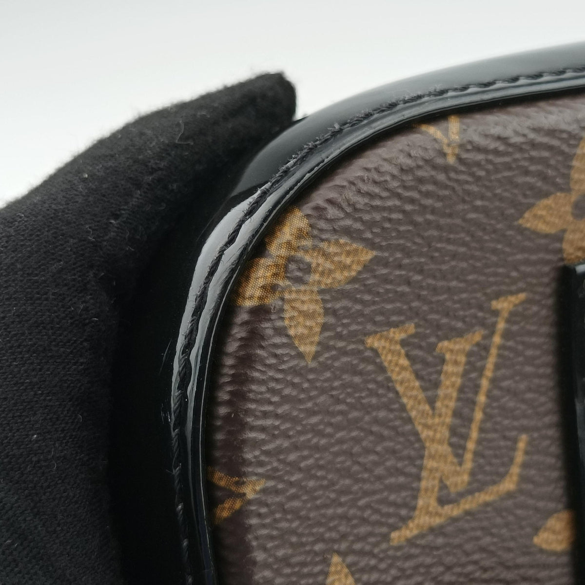 Secondhand Louis Vuitton Miroir Alma PM BLACK Vernis M54705 shoulderbag | stylenewstar