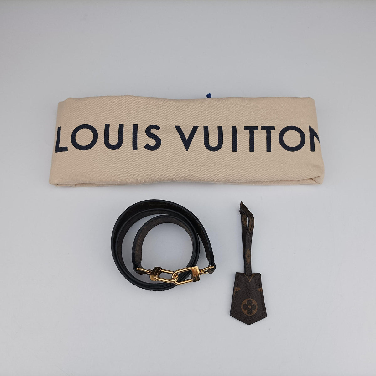 Secondhand Louis Vuitton Miroir Alma PM BLACK Vernis M54705 shoulderbag | stylenewstar