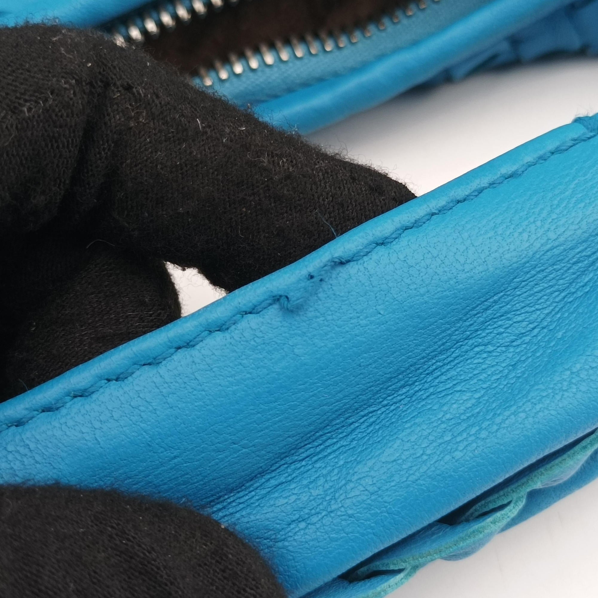 Vintage Bottega Veneta Intrecciato Blue lambskin  handbag | stylenewstar