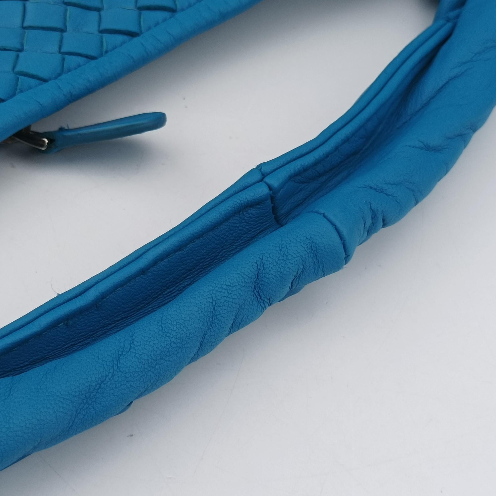 Vintage Bottega Veneta Intrecciato Blue lambskin  handbag | stylenewstar