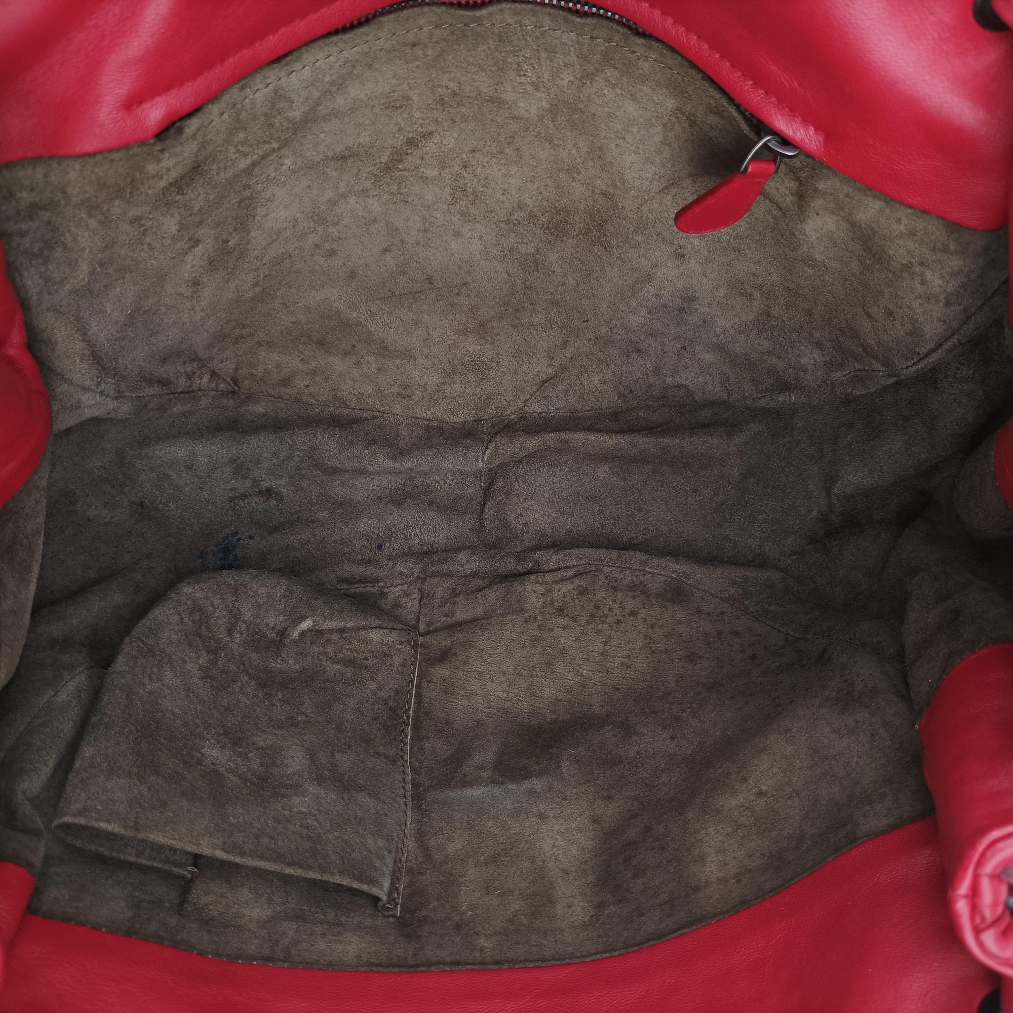 Pre-owned Bottega Veneta Intrecciato Red lambskin  shoulderbag | stylenewstar