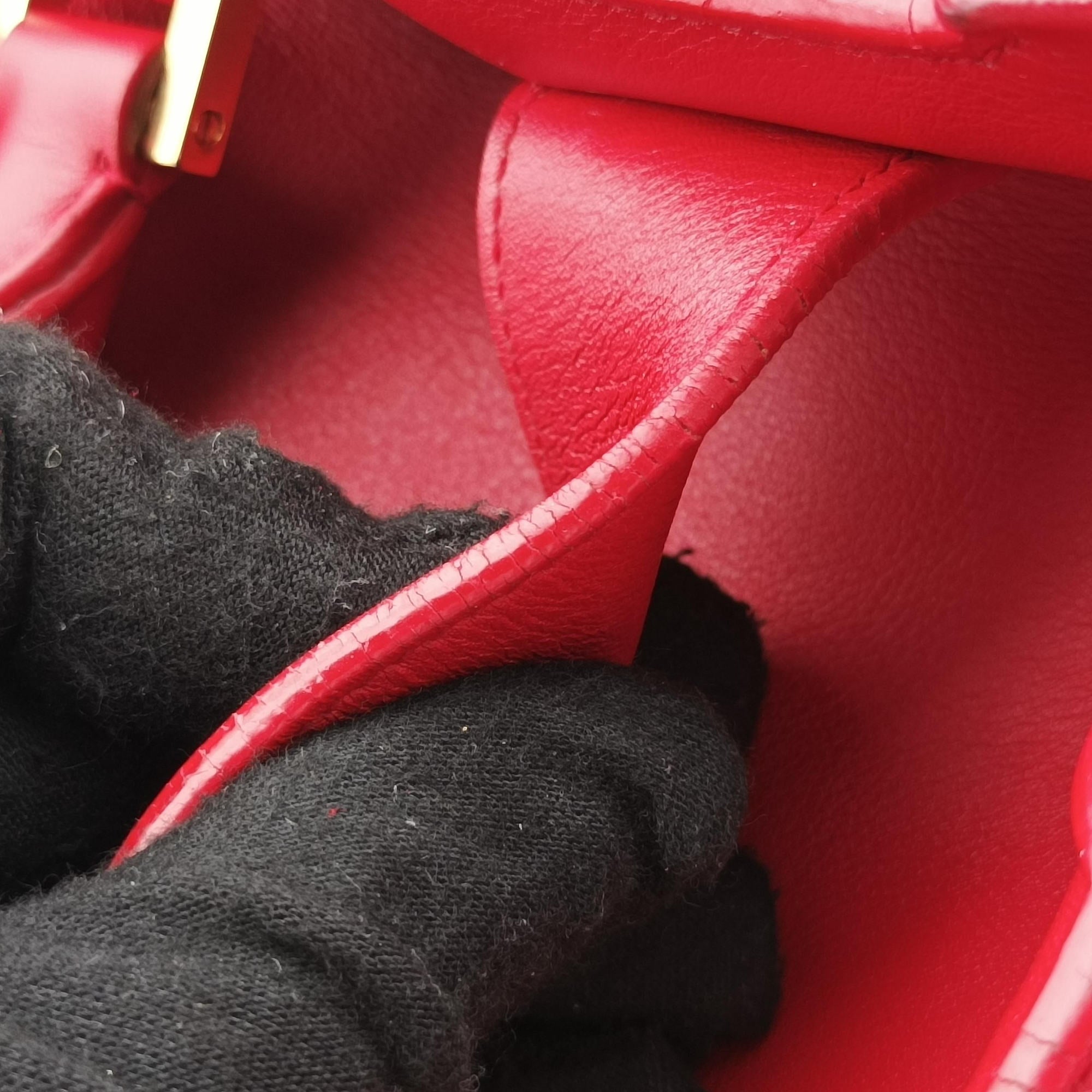 Pre-owned Yves Saint Laurent Y Ligne Petit Cabas Red Leather 311210 shoulderbag | stylenewstar