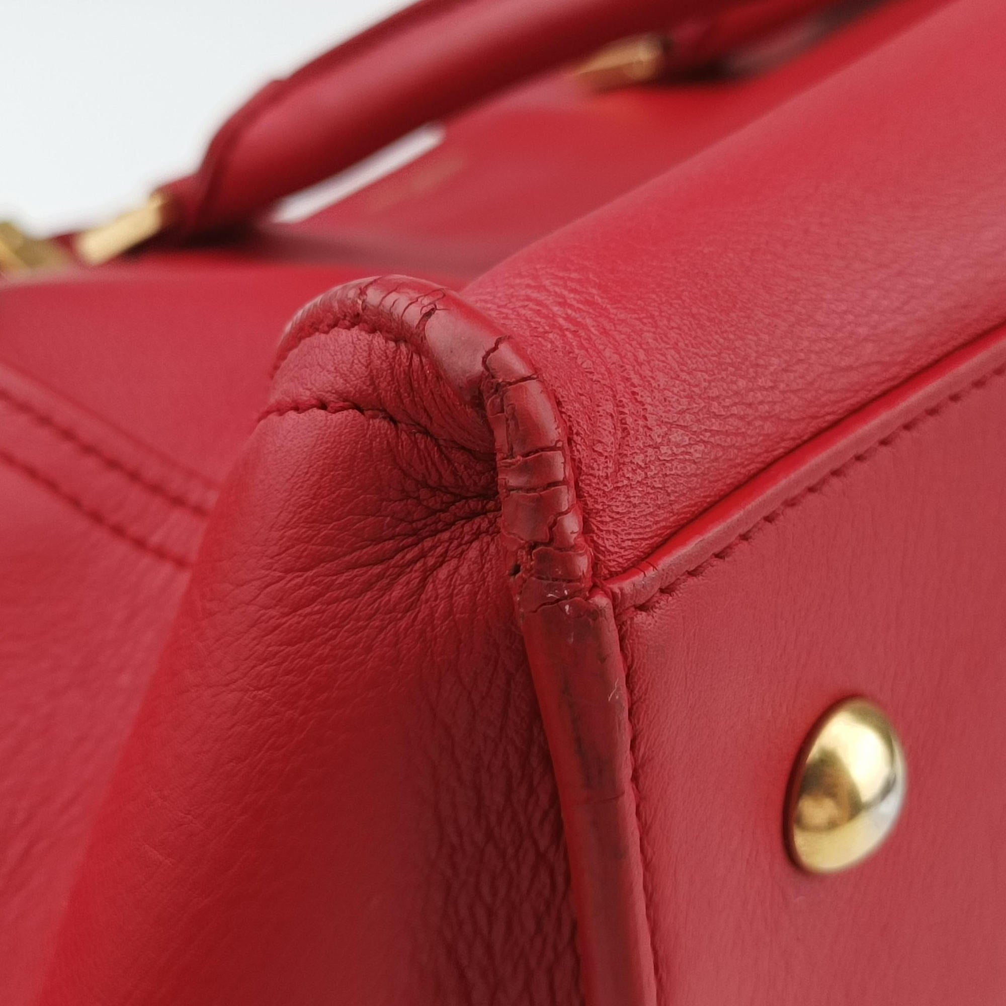 Pre-owned Yves Saint Laurent Y Ligne Petit Cabas Red Leather 311210 shoulderbag | stylenewstar