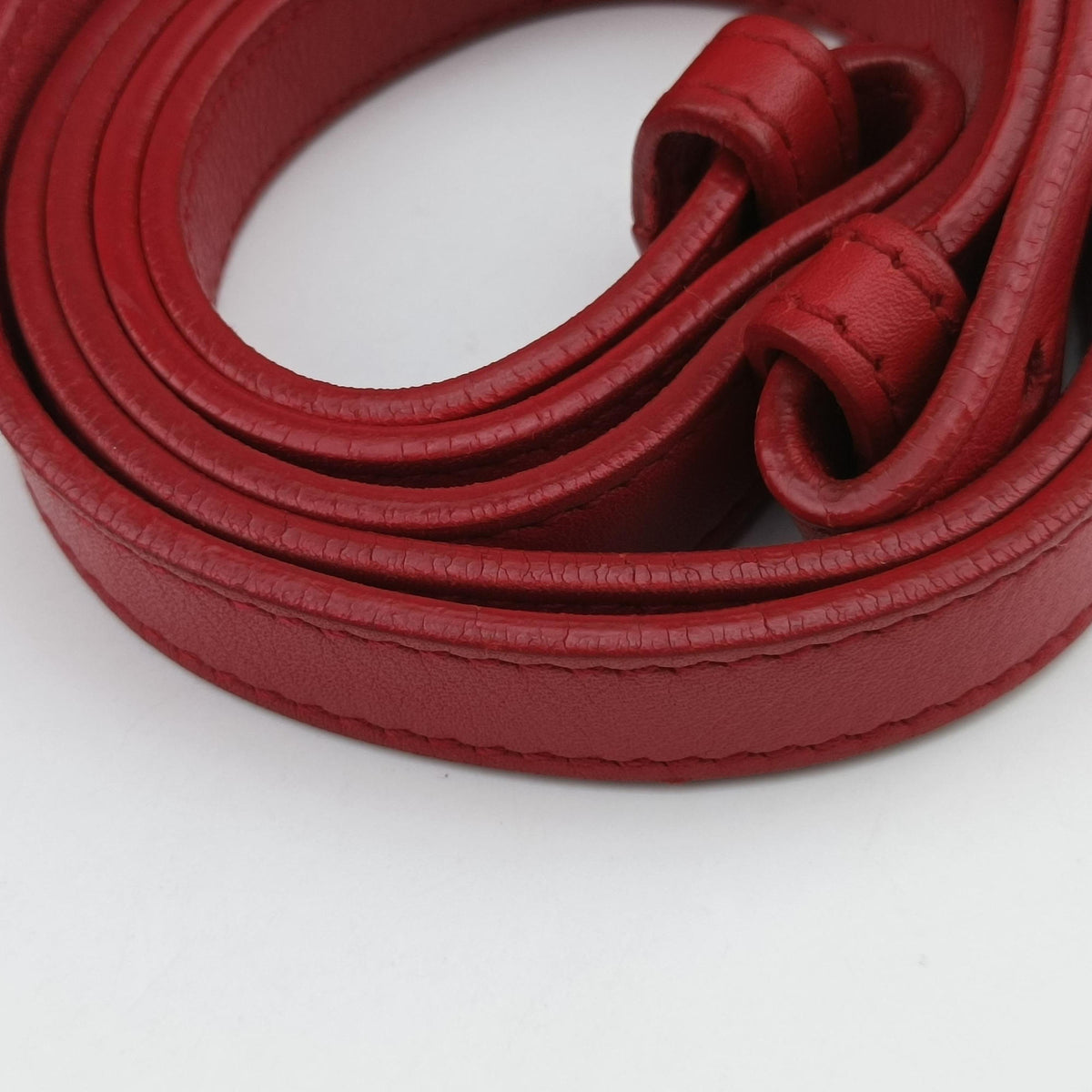 Pre-owned Yves Saint Laurent Y Ligne Petit Cabas Red Leather 311210 shoulderbag | stylenewstar