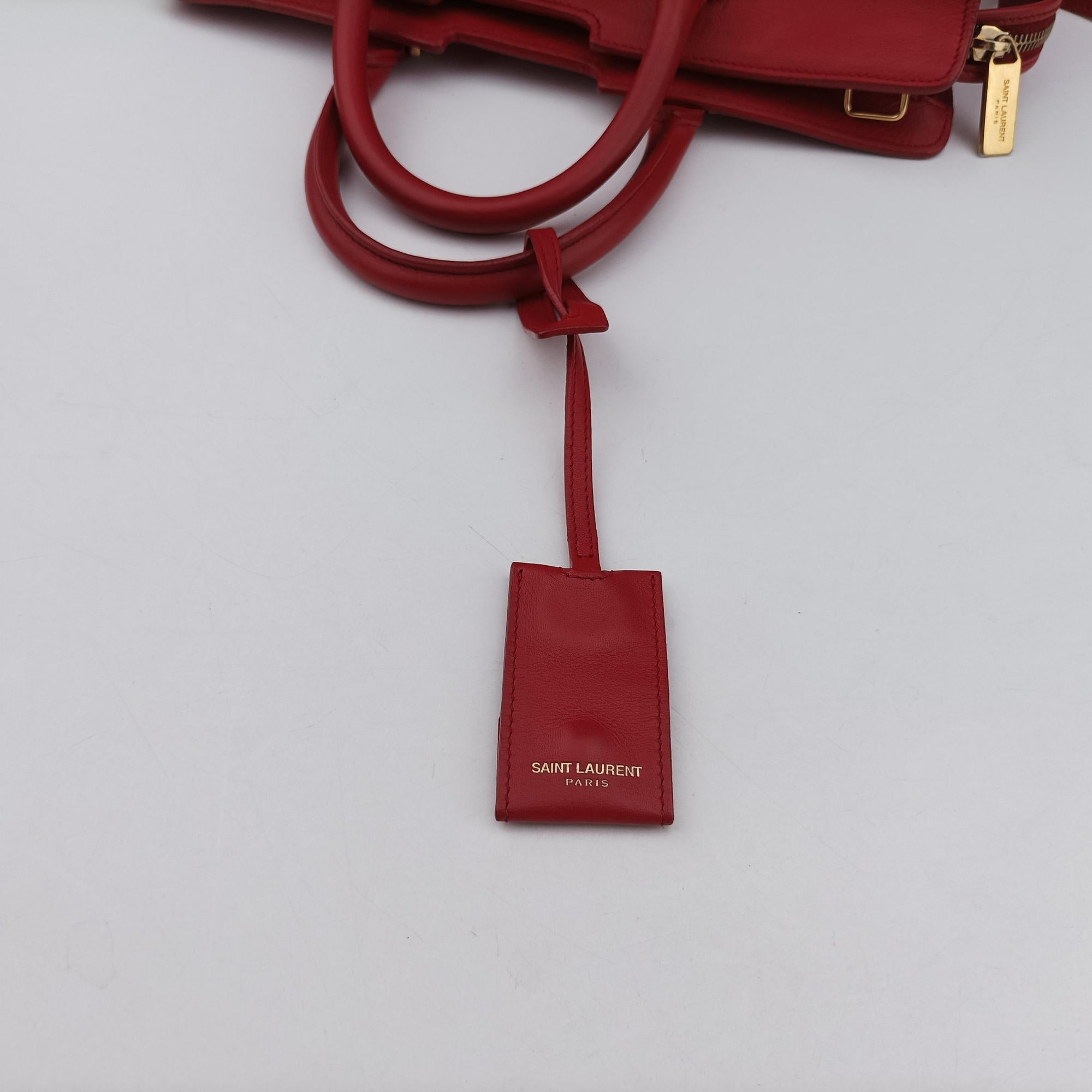 Pre-owned Yves Saint Laurent Y Ligne Petit Cabas Red Leather 311210 shoulderbag | stylenewstar