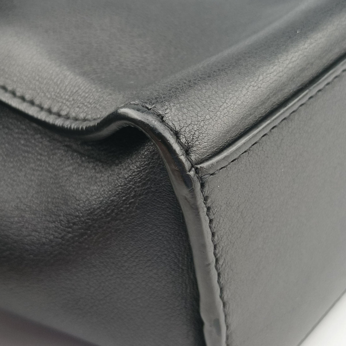 Vintage Yves Saint Laurent Toy Cabas Black Leather 452322 shoulderbag | stylenewstar