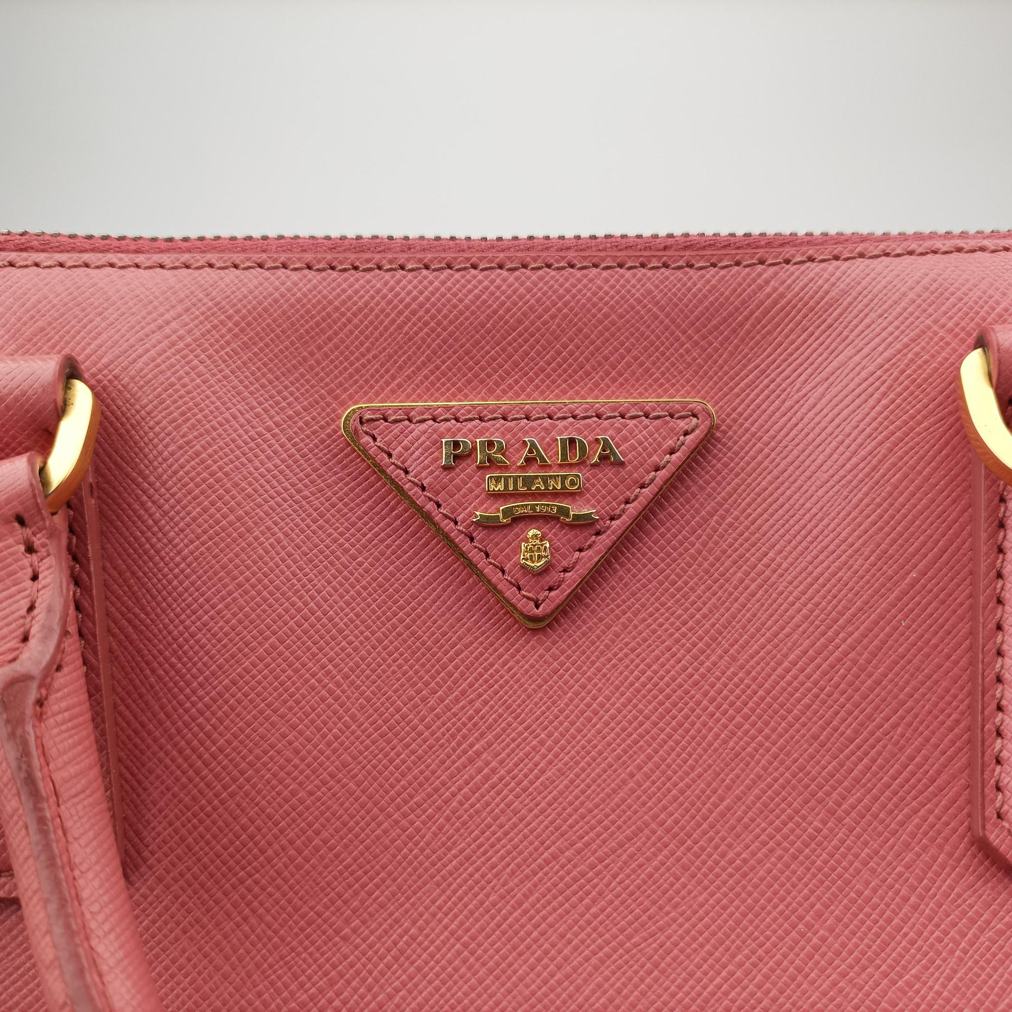 Secondhand Prada Galleria Rose SAFFIANO Leather BN1844 handbag | stylenewstar