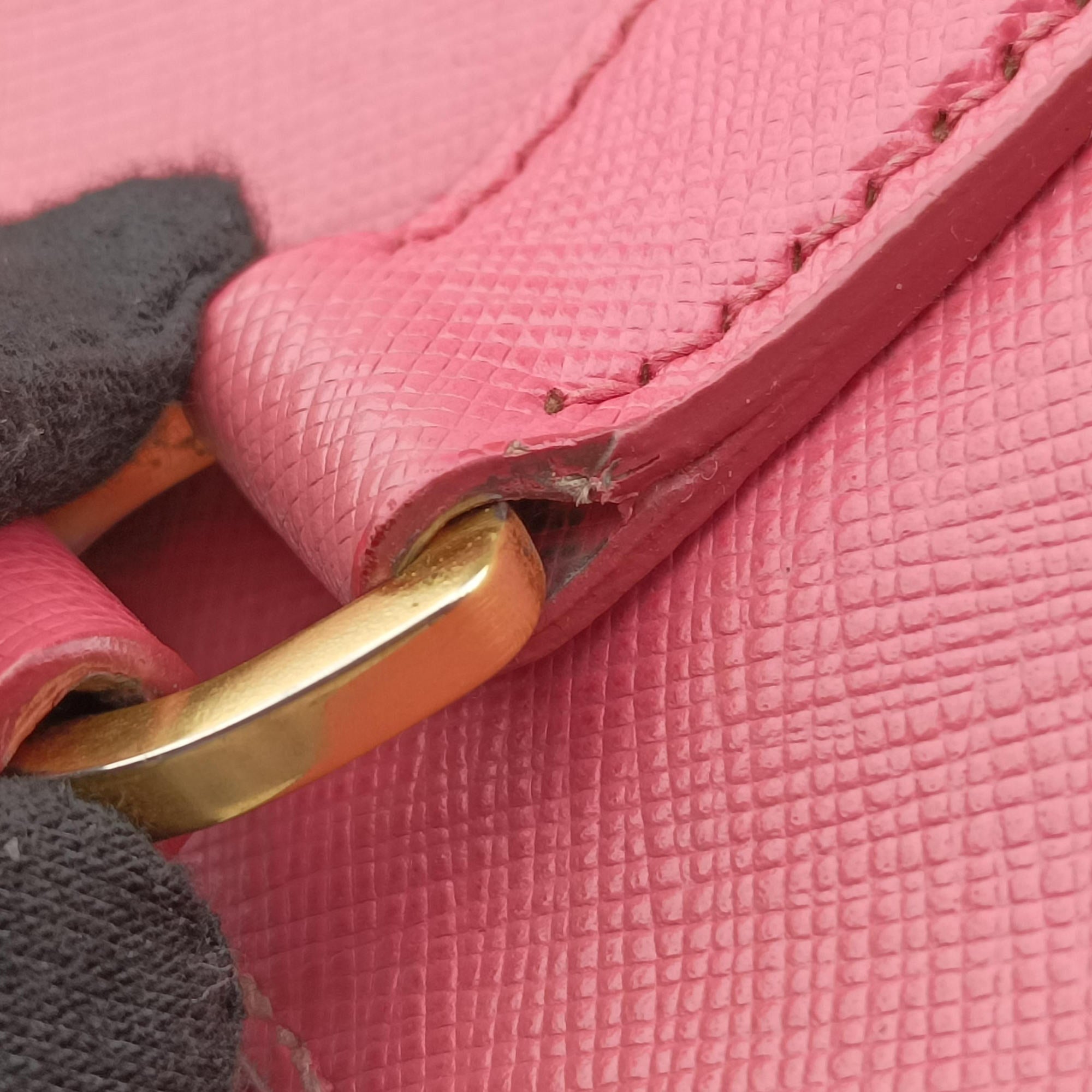 Secondhand Prada Galleria Rose SAFFIANO Leather BN1844 handbag | stylenewstar