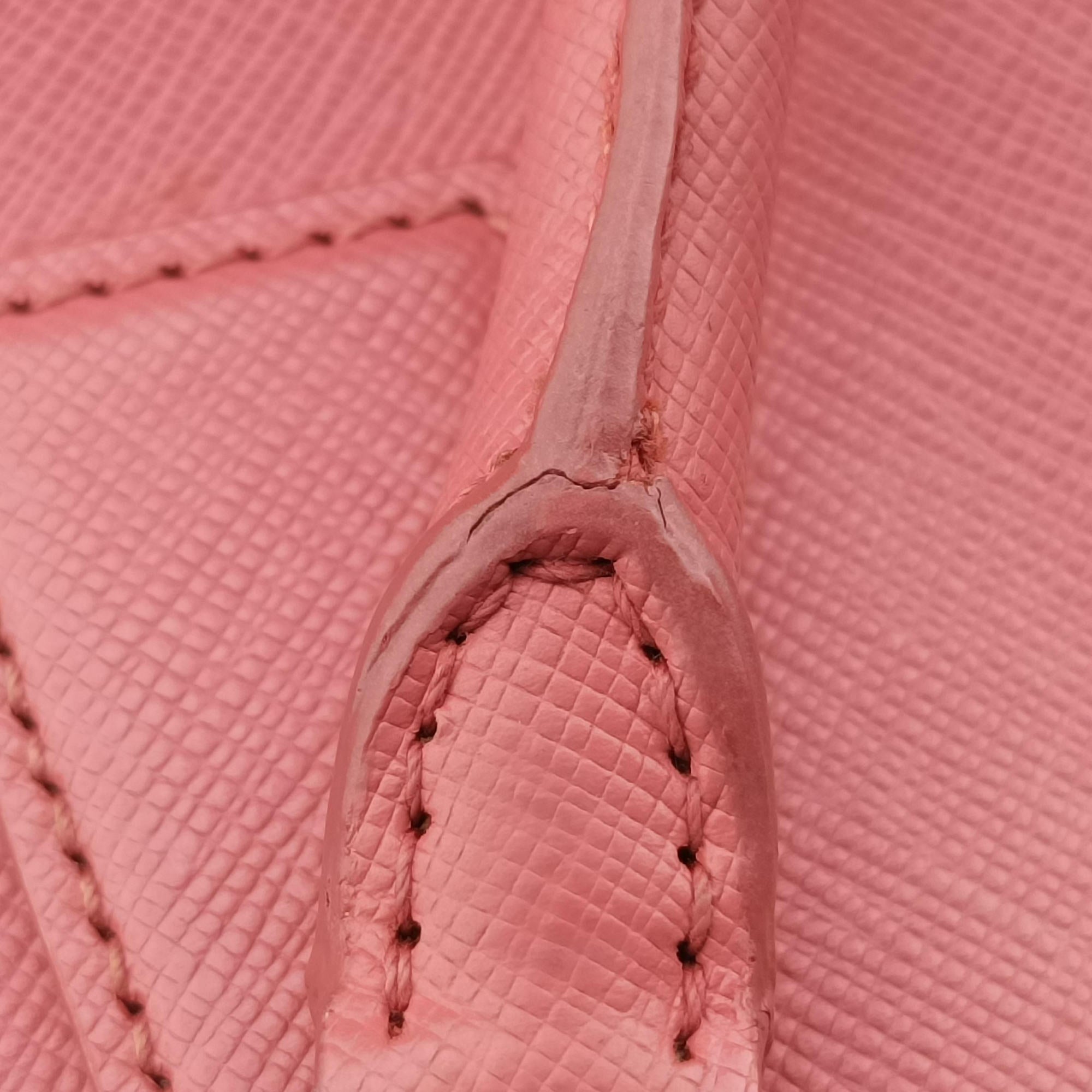 Secondhand Prada Galleria Rose SAFFIANO Leather BN1844 handbag | stylenewstar