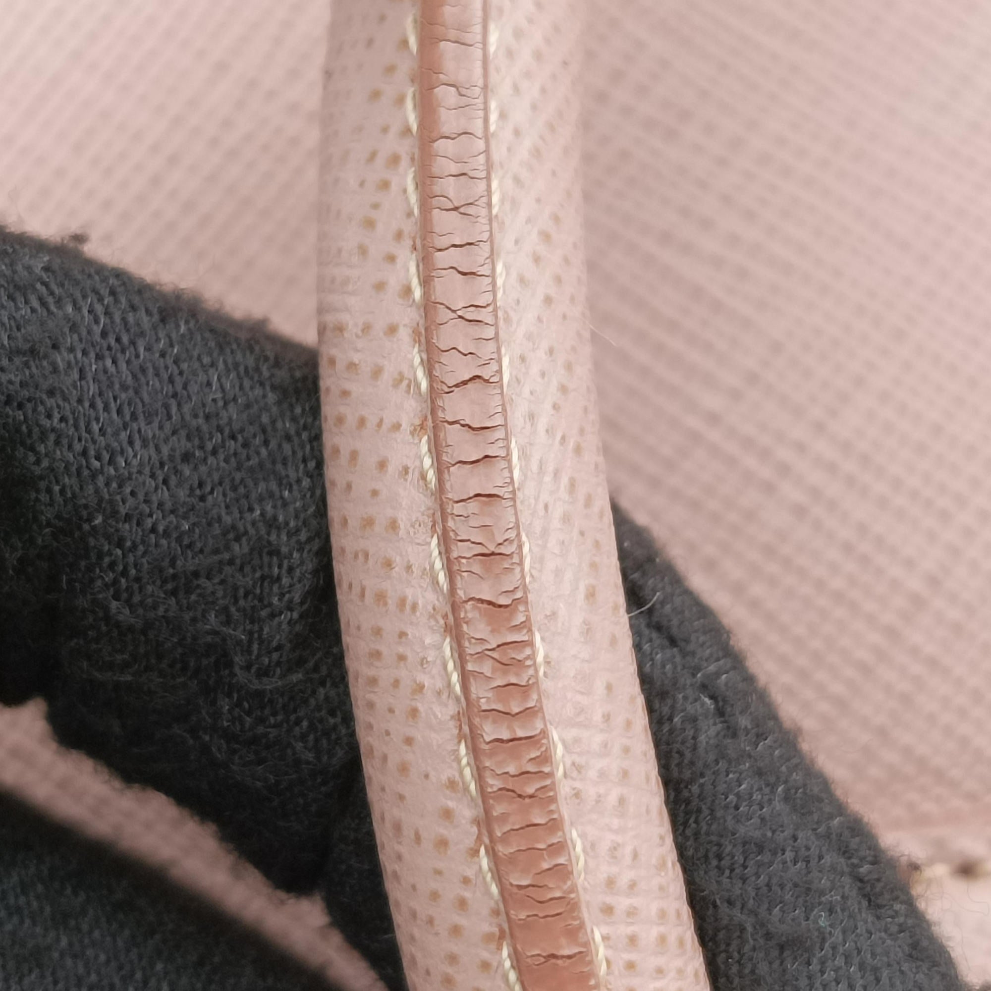 Pre-owned Prada Galleria Pink SAFFIANO Leather BN2274 handbag | stylenewstar