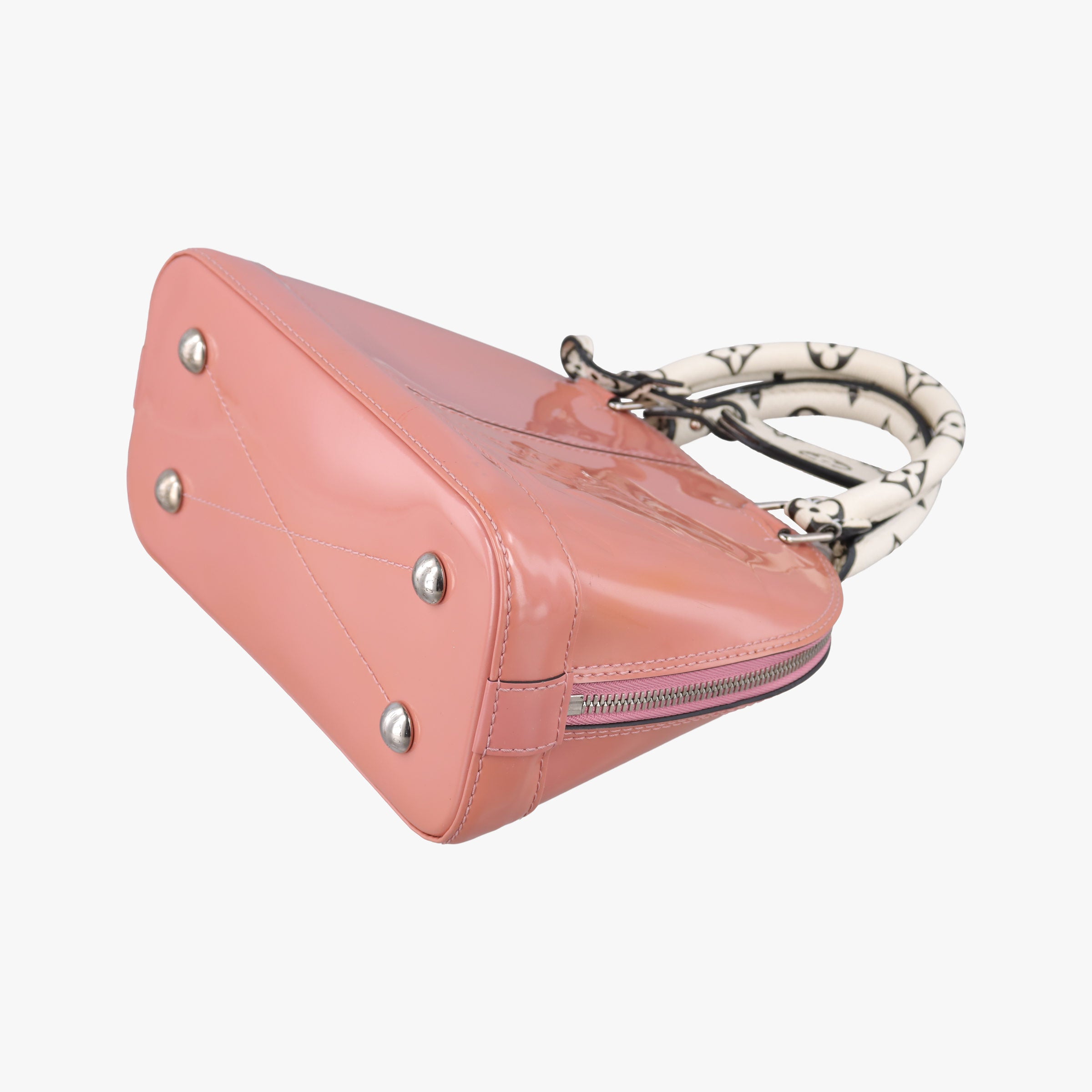 Pre-owned Louis Vuitton Alma BB Rose Ballerine Vernis M54704 shoulderbag | stylenewstar