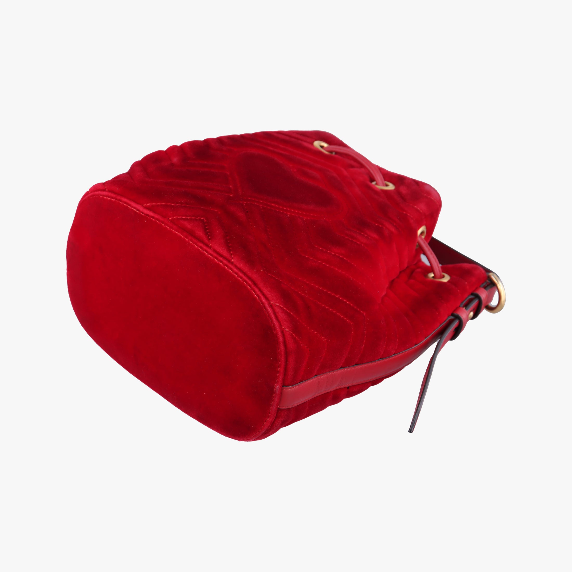 Secondhand Gucci GG Marmont Red velour 525081 shoulderbag | stylenewstar