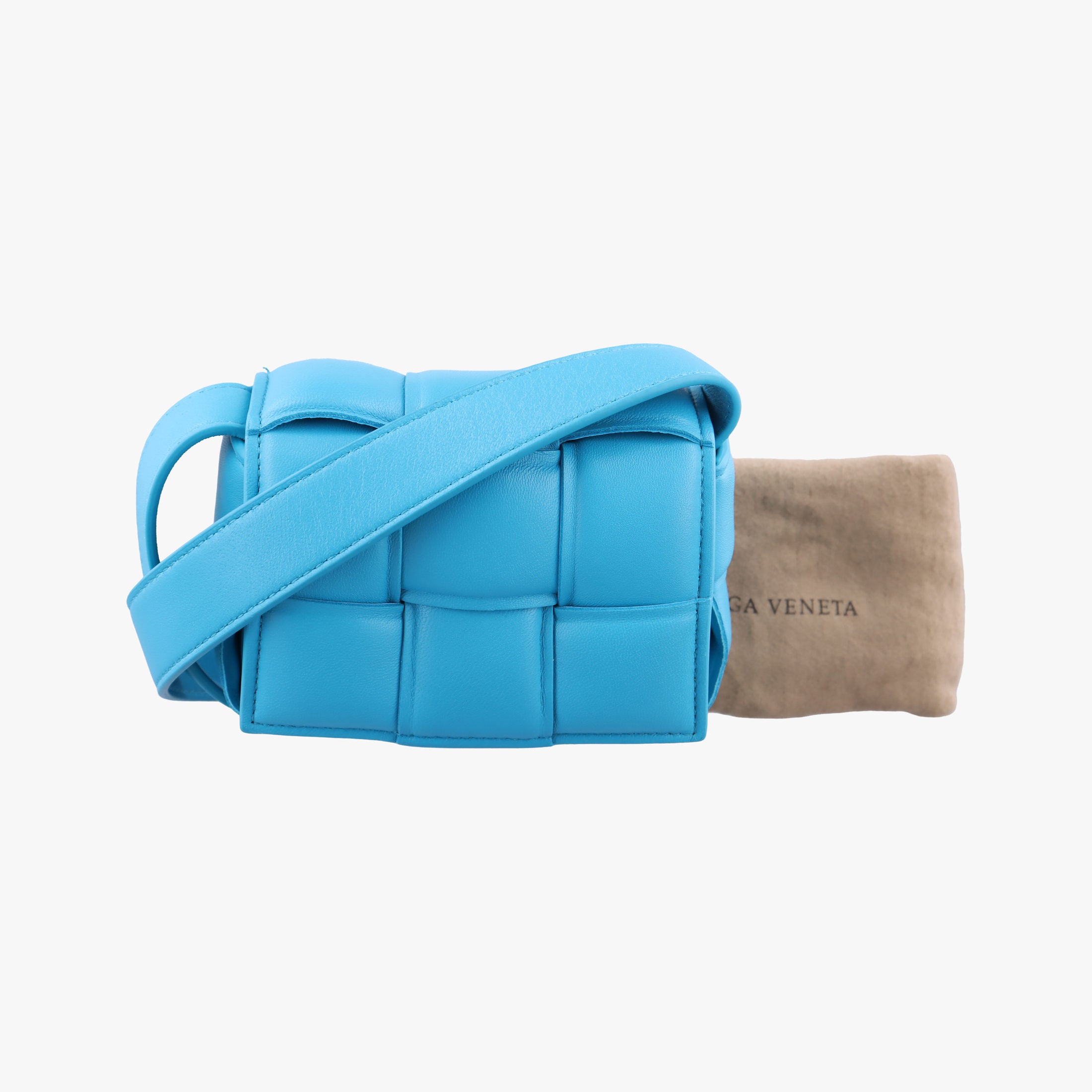 Pre-owned Bottega Veneta candy cassette Blue Leather  shoulderbag | stylenewstar