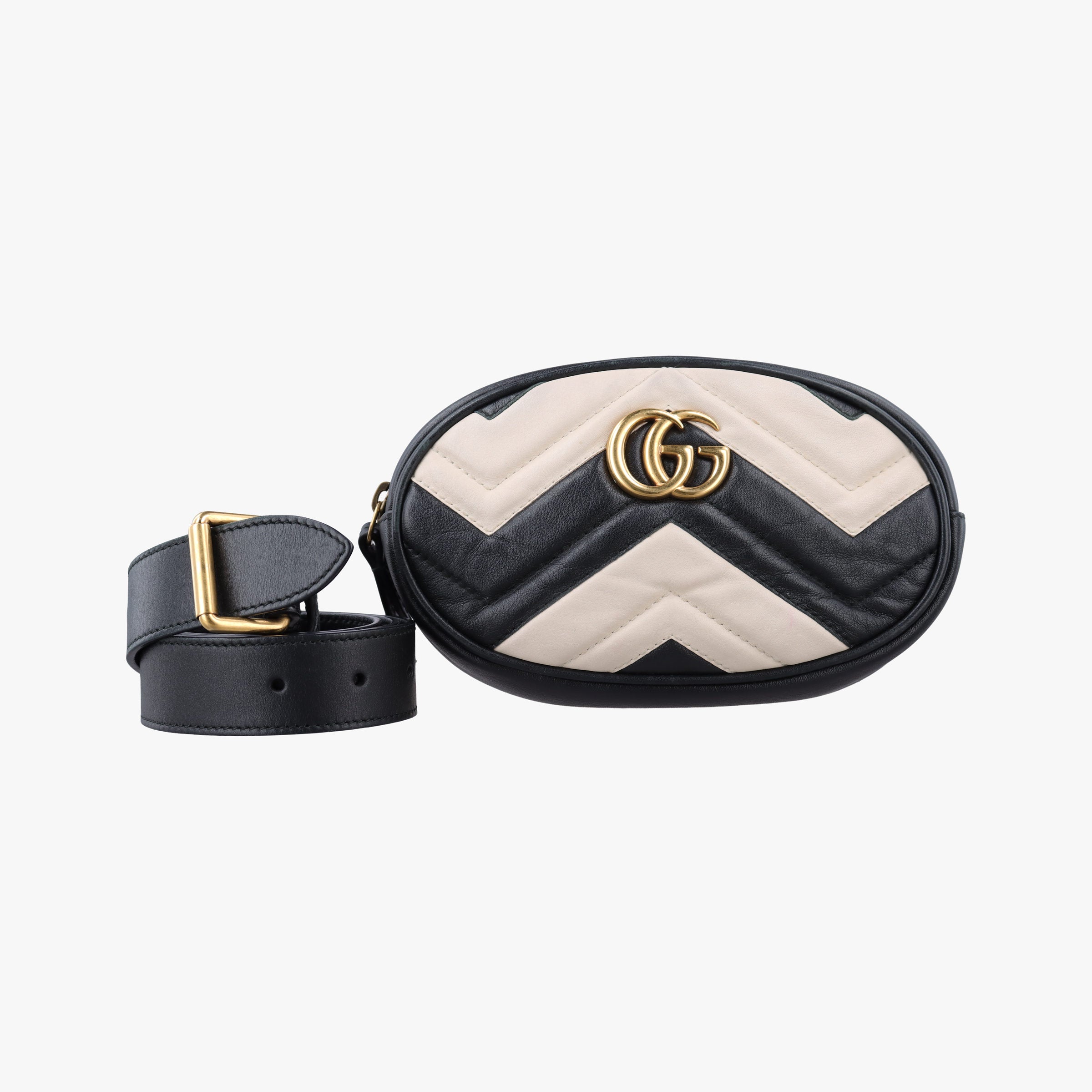 Vintage Gucci GG Marmont Black×white Leather 476434 bum bag/waist bag | stylenewstar