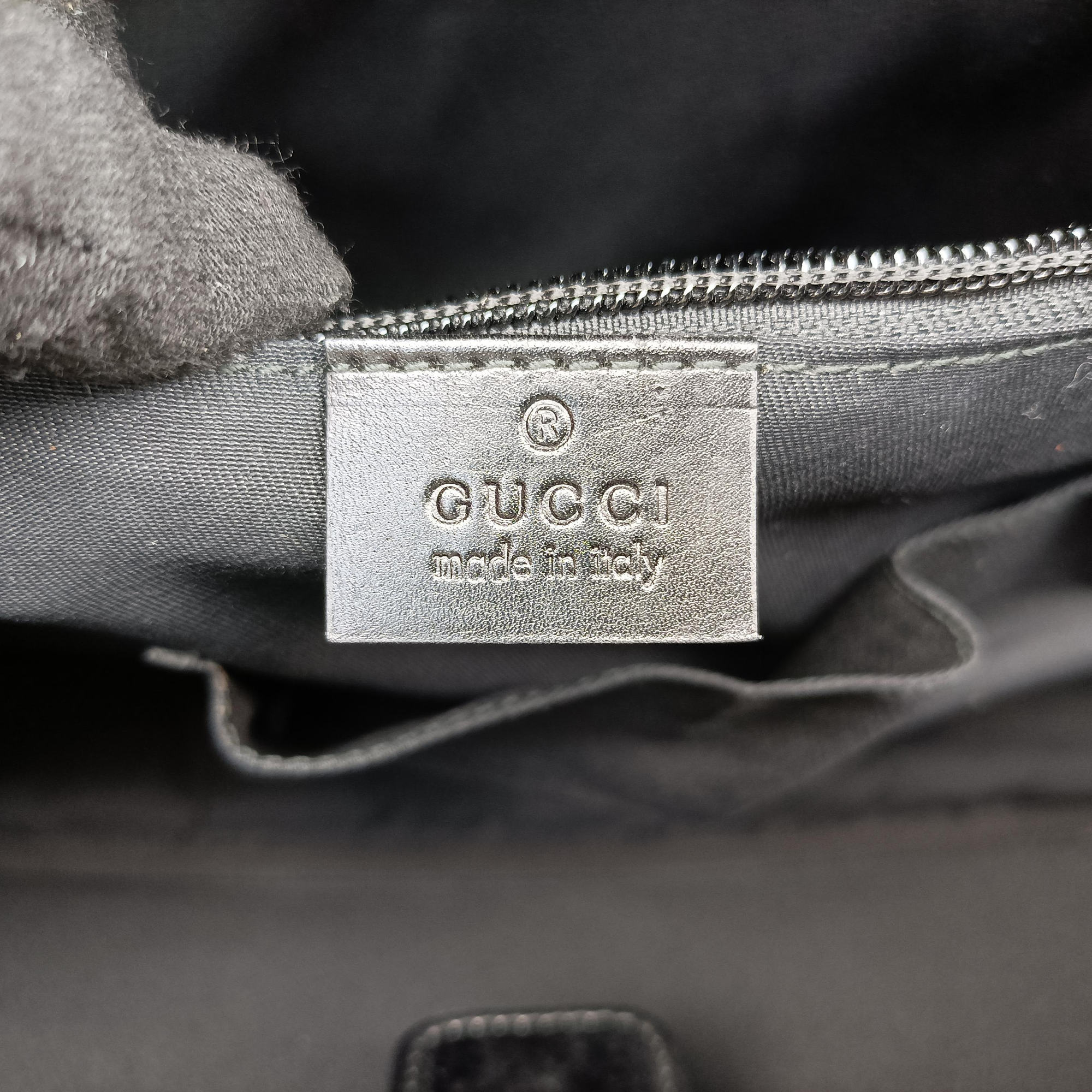 Pre-owned Gucci GG plus GG Supreme Briefcase Black Leather 201480 handbag | stylenewstar