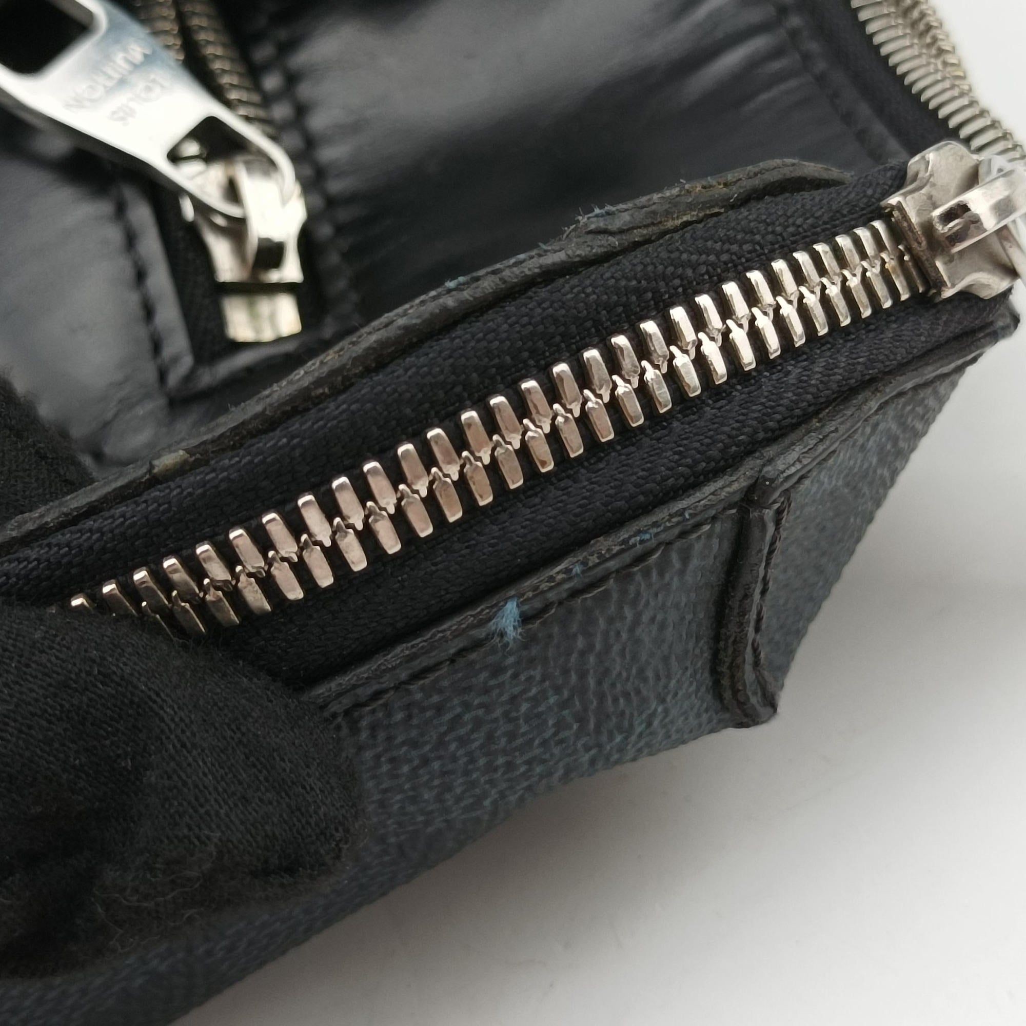 Pre-owned Louis Vuitton Porte-Documents Jour NM Noir Damier Graphite N48260 handbag | stylenewstar