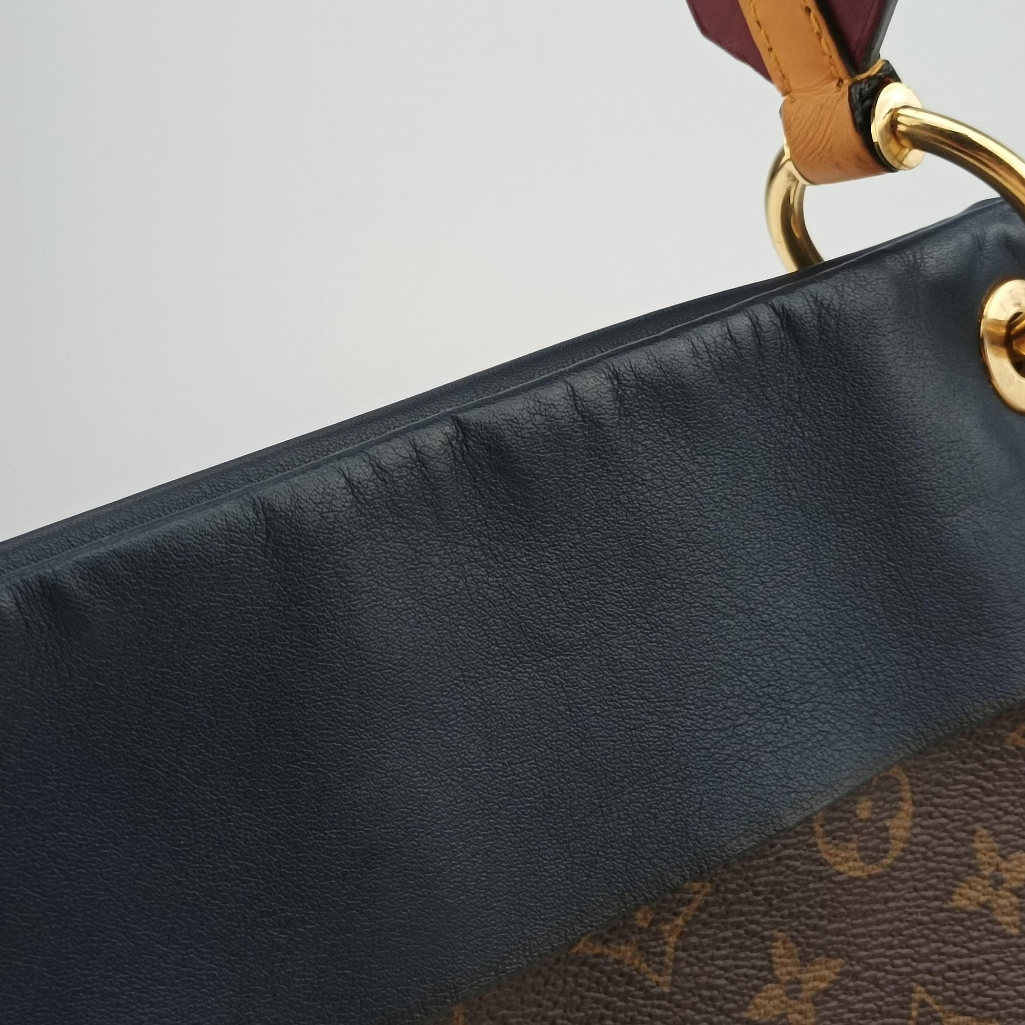 Pre-owned Louis Vuitton Tuileries Bezas Brown×Navy Monogram Canvas×calf leather M43154 shoulderbag | stylenewstar