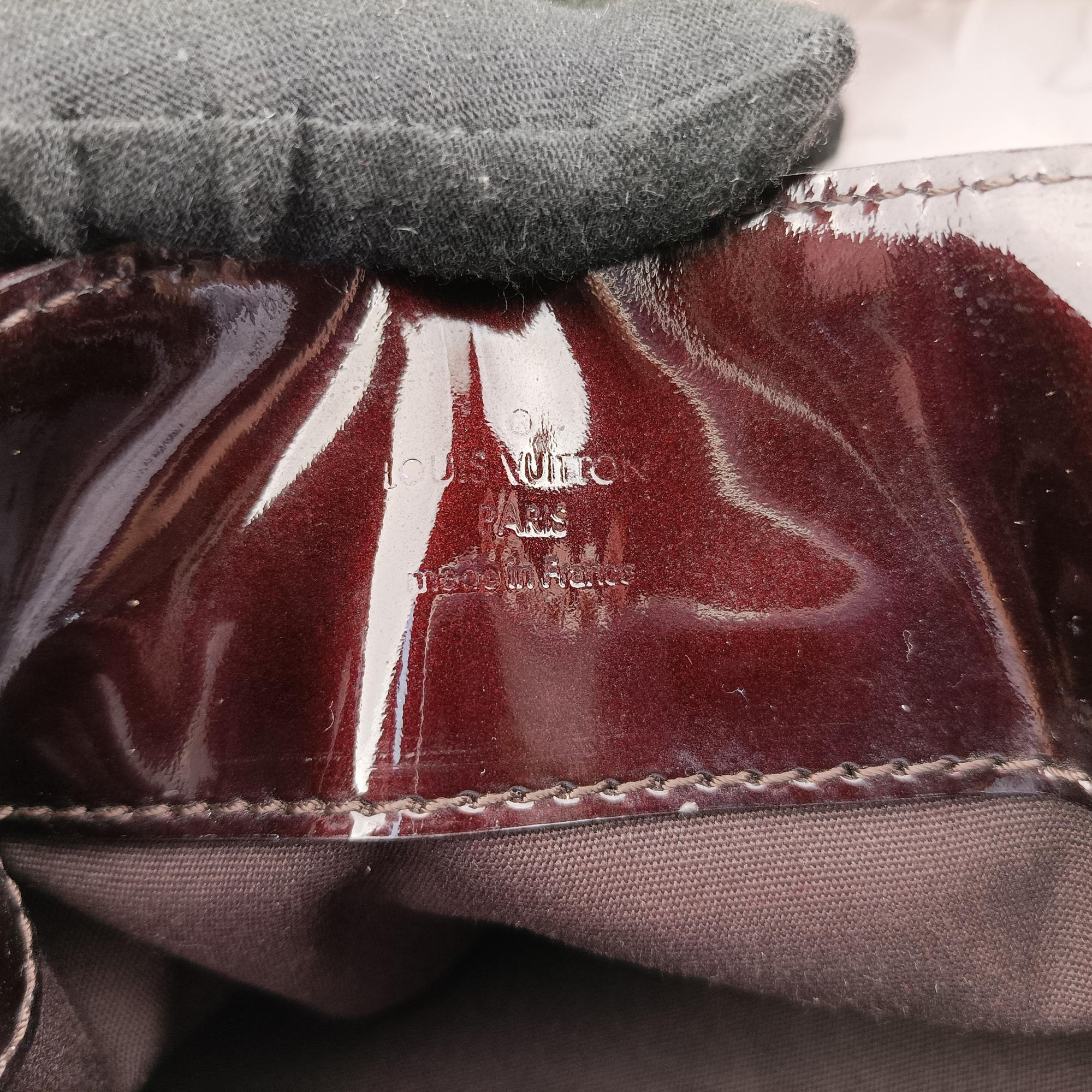 Pre-owned Louis Vuitton MELROSE AVENUE AMARANTE Vernis M93757 handbag | stylenewstar