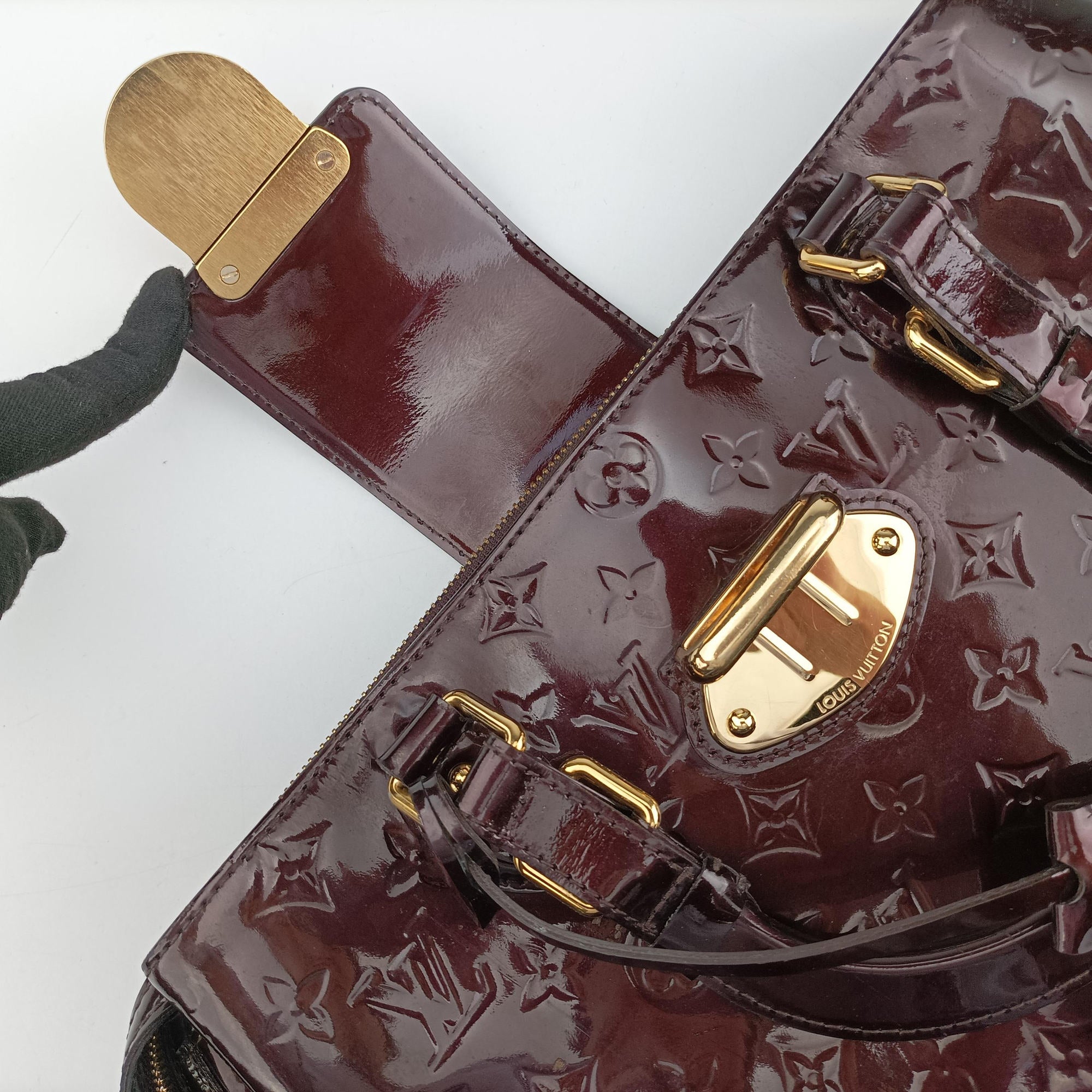 Pre-owned Louis Vuitton MELROSE AVENUE AMARANTE Vernis M93757 handbag | stylenewstar