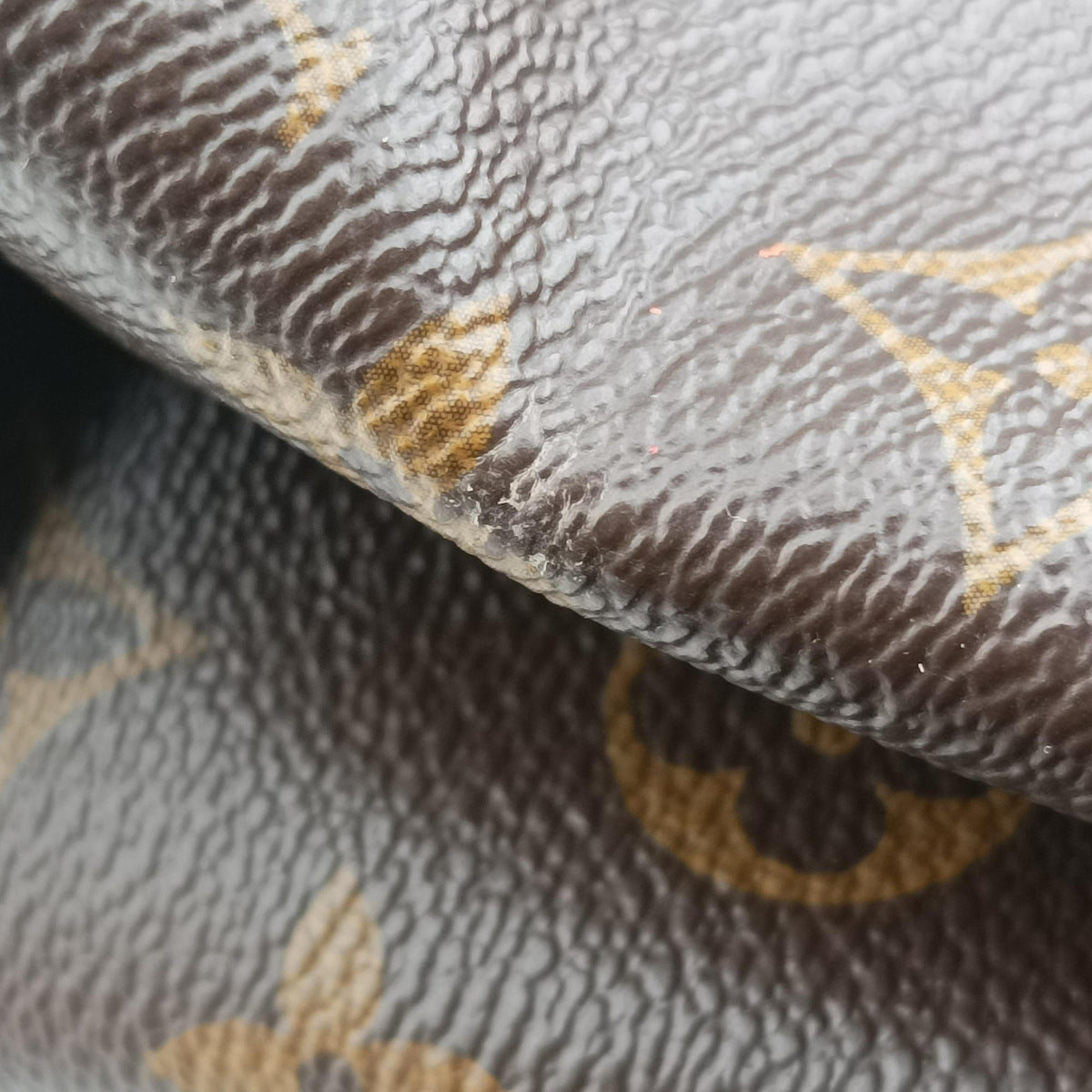 Secondhand Louis Vuitton SAINT MICHEL Monogram/Brown x Orange Monogram Canvas×epi  shoulderbag | stylenewstar