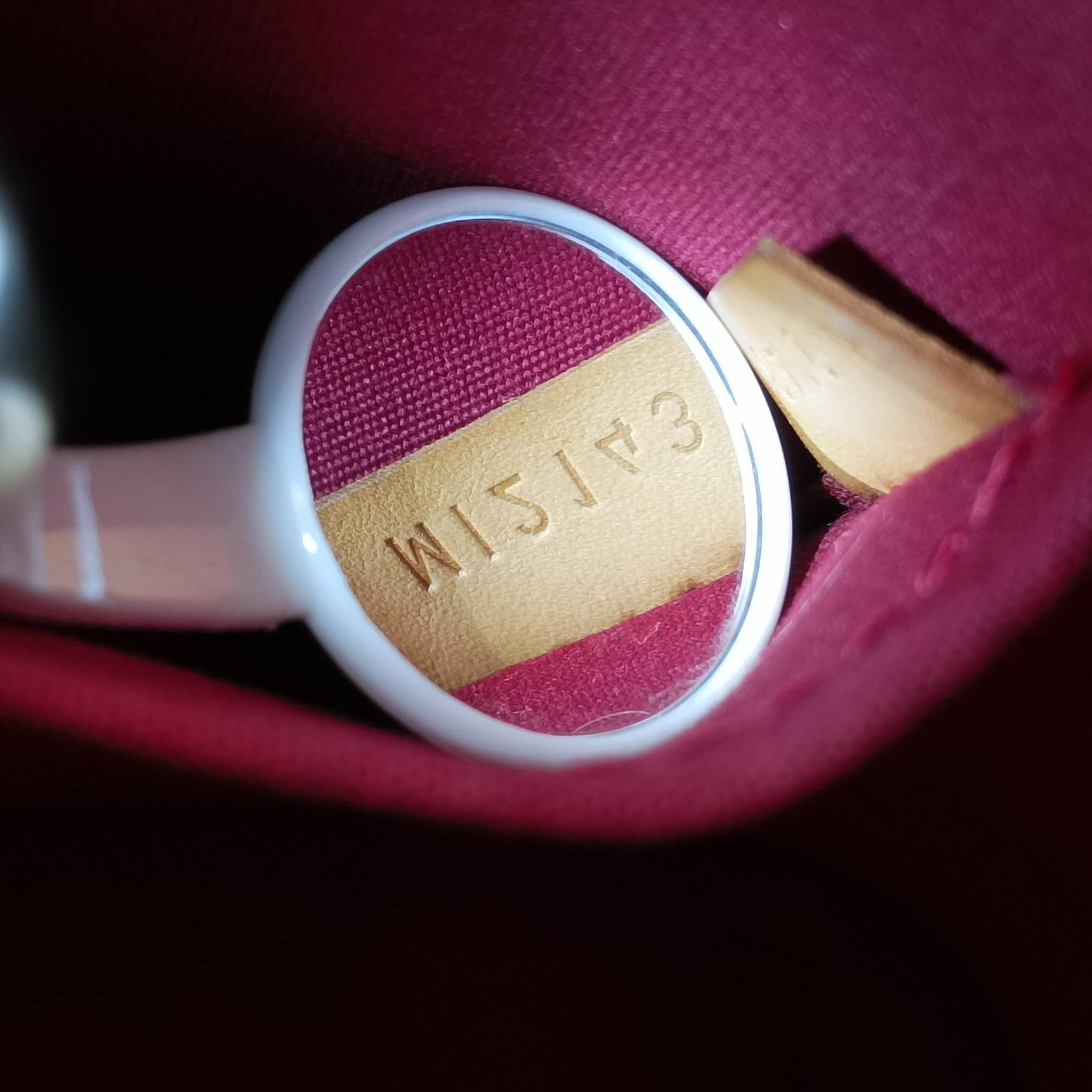 Pre-owned Louis Vuitton Alma PM pomme d'amour Vernis M90096 handbag | stylenewstar