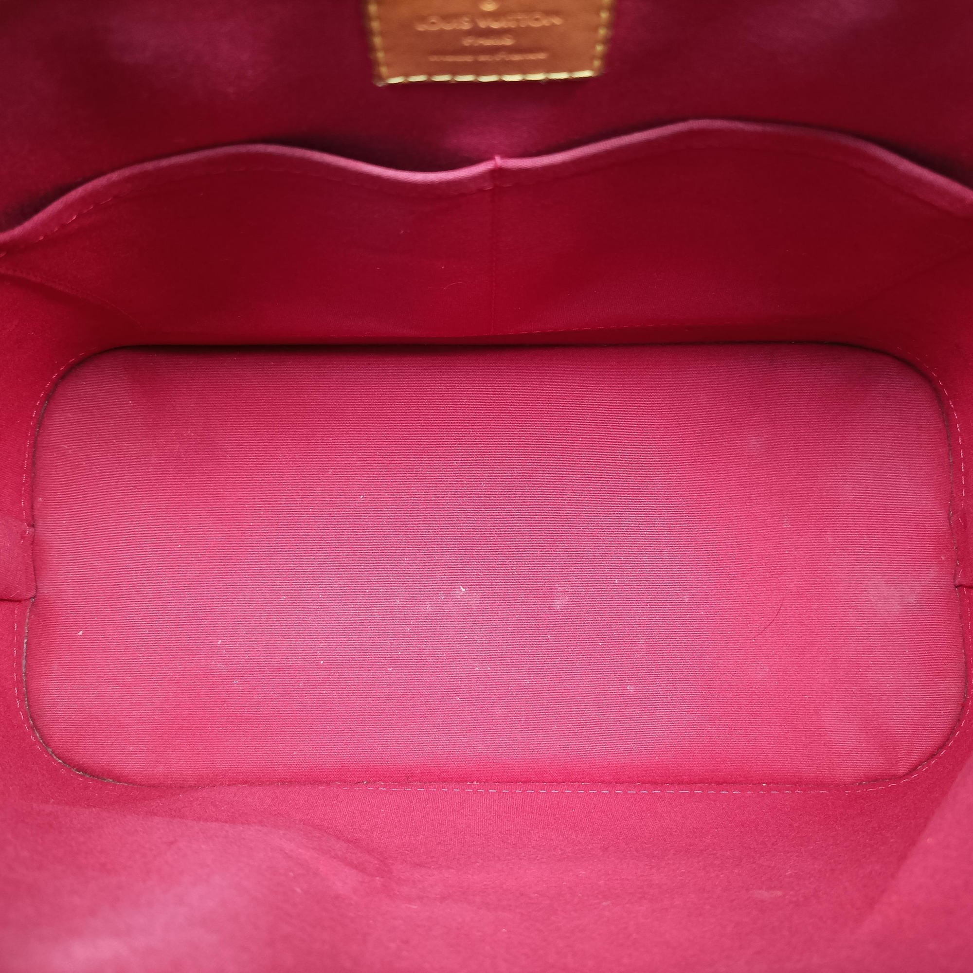 Pre-owned Louis Vuitton Alma PM pomme d'amour Vernis M90096 handbag | stylenewstar