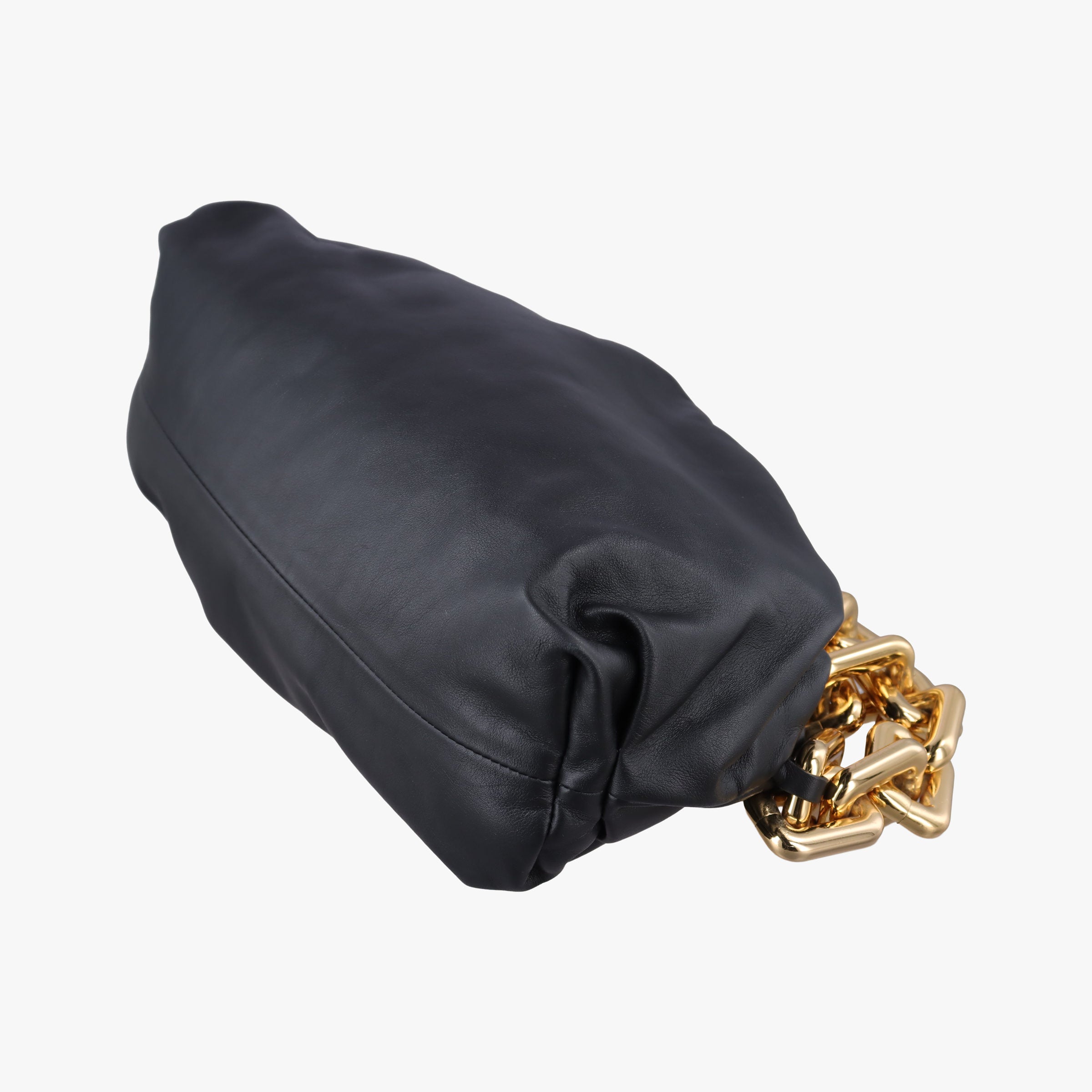 Pre-owned Bottega Veneta THE Chain Pouch Black lambskin  shoulderbag | stylenewstar