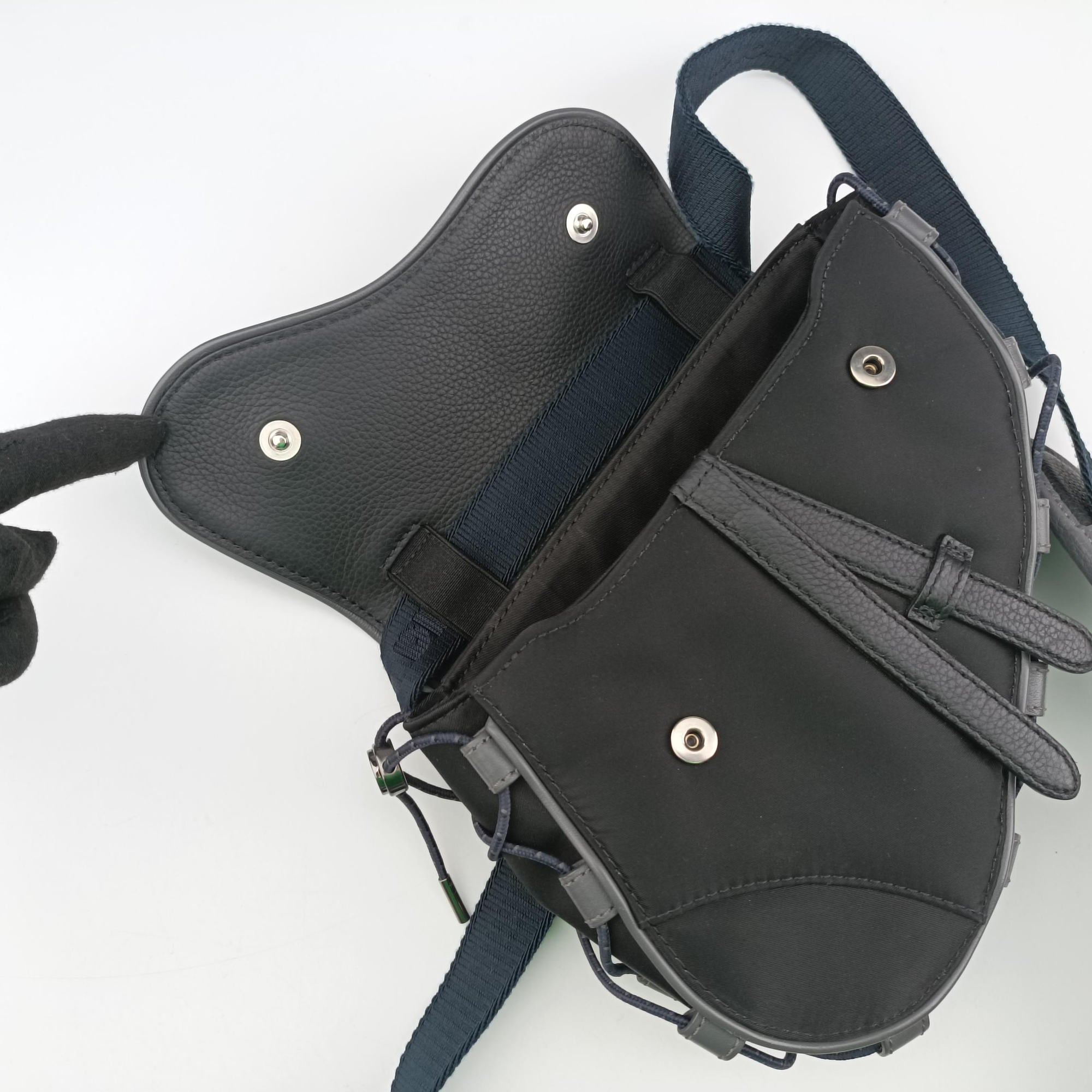 Secondhand Christian Dior saddle Black Leather×Nylon  shoulderbag | stylenewstar