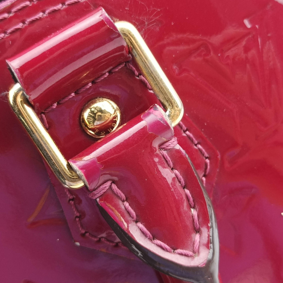 Secondhand Louis Vuitton Alma BB pomme d'amour Vernis M91606 shoulderbag | stylenewstar