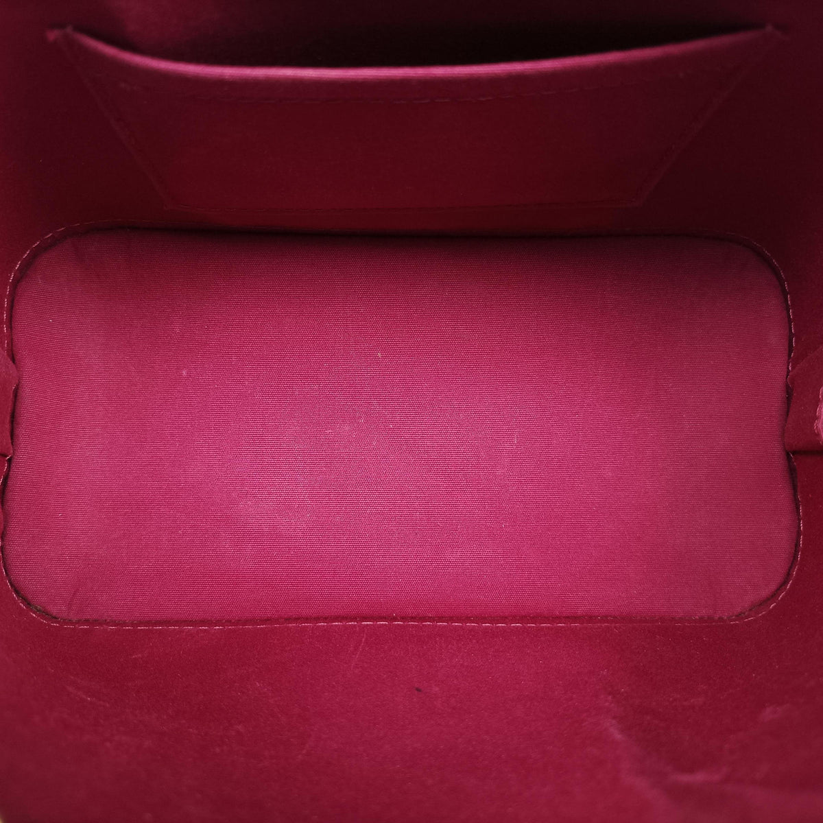 Secondhand Louis Vuitton Alma BB pomme d'amour Vernis M91606 shoulderbag | stylenewstar