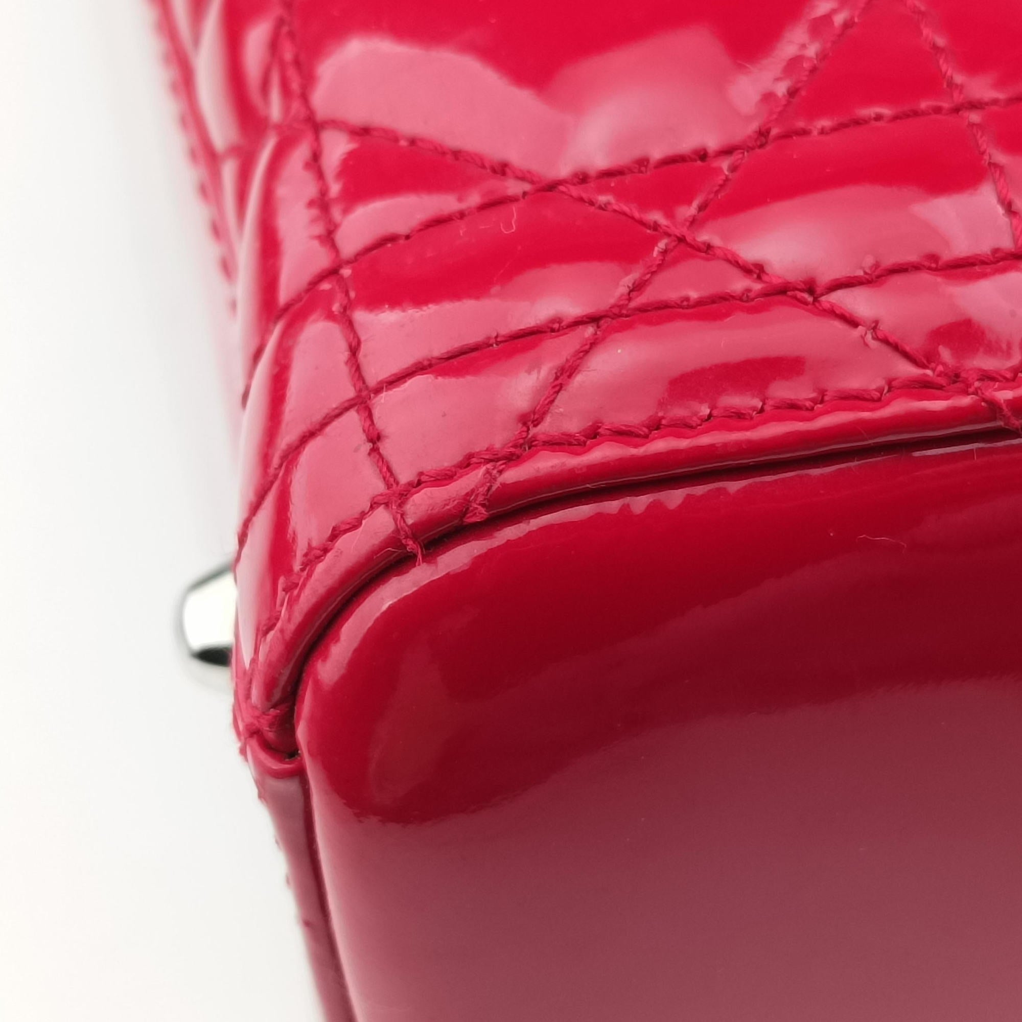 Pre-owned Christian Dior Lady Dior Red patent  shoulderbag | stylenewstar
