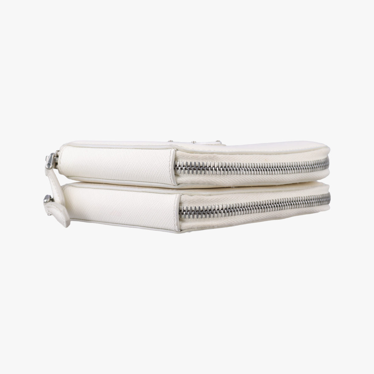 Pre-owned Prada Triangle Logo Plate White SAFFIANO Leather 1NR015 shoulderbag | stylenewstar