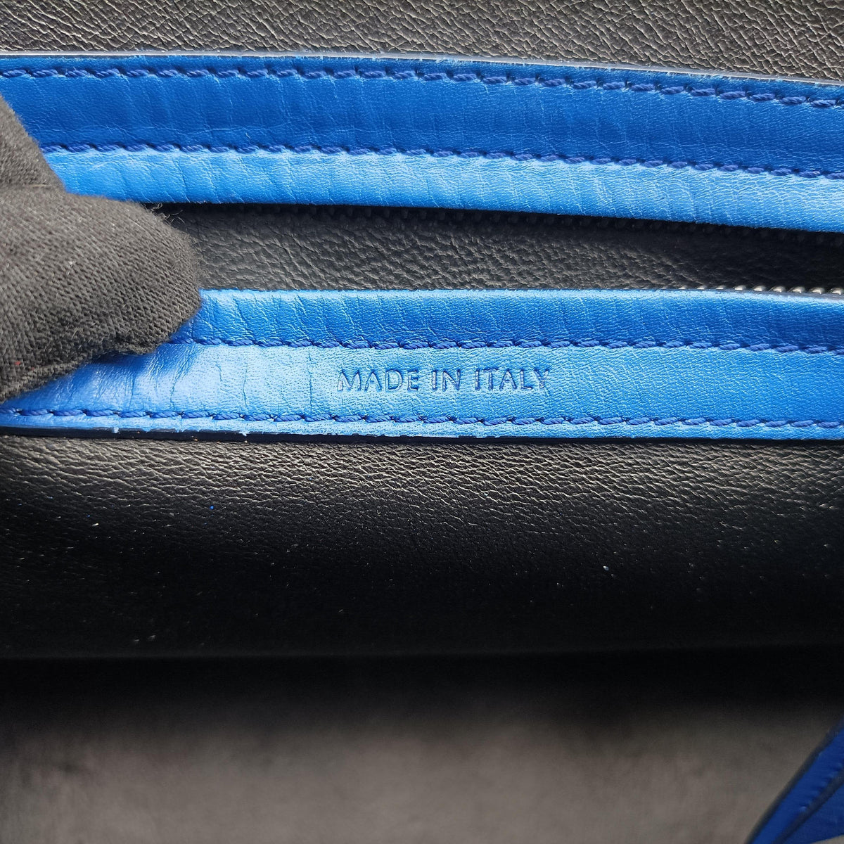 Pre-owned Celine Luggage Square Phantom Blue suede  handbag | stylenewstar