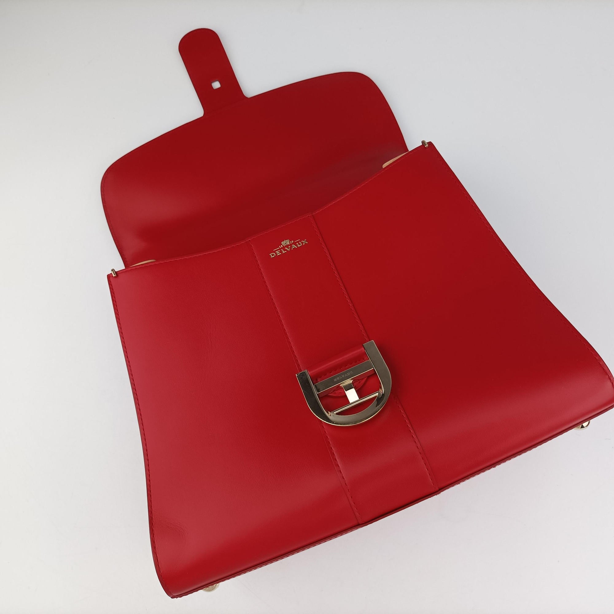 Pre-owned Delvaux Brillon MM Red leather  shoulderbag | stylenewstar